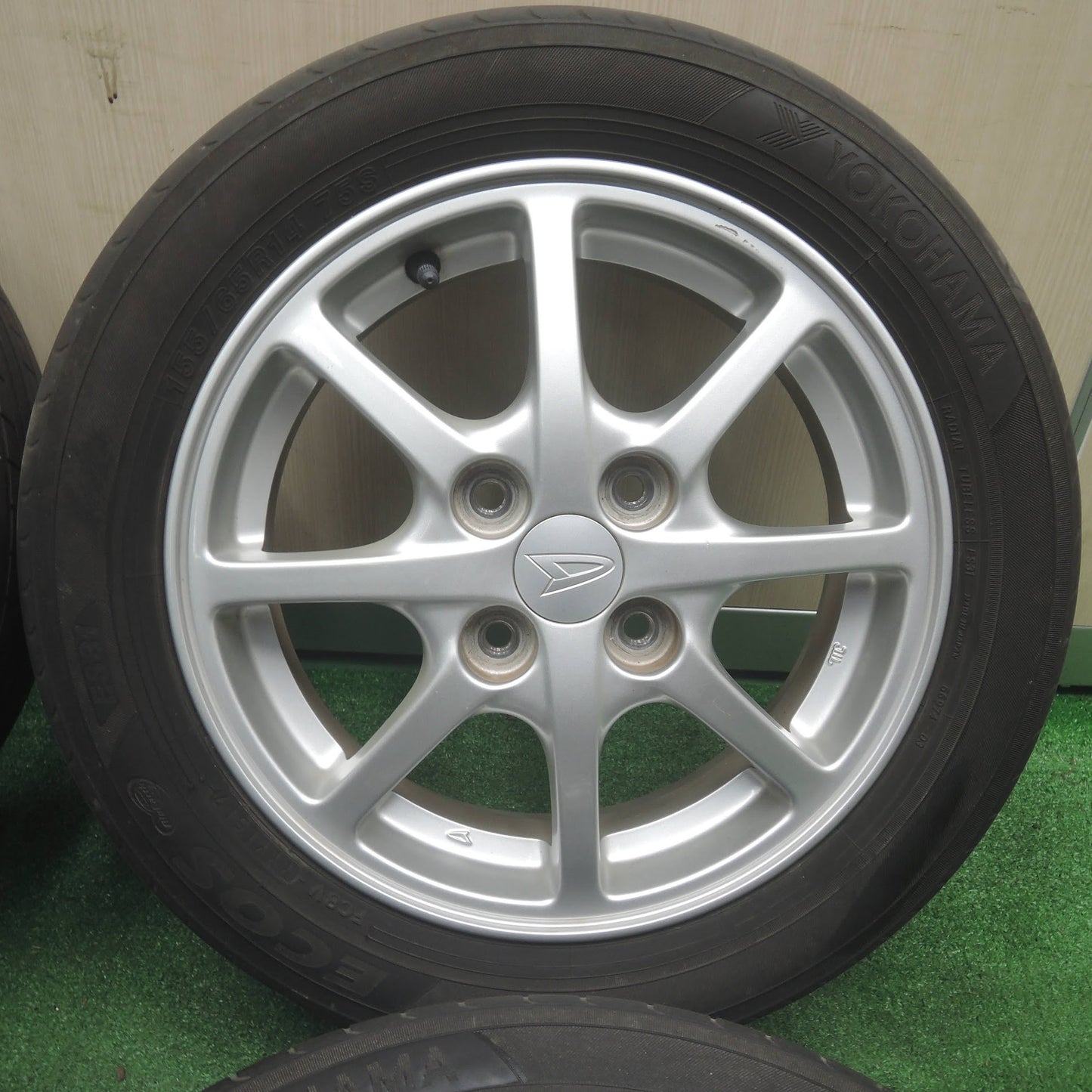 [送料無料]4本価格★ダイハツ タント ムーヴ 等 純正 155/65R14 ヨコハマ エコス ES31 14インチ PCD100/4H★3103003SYノ