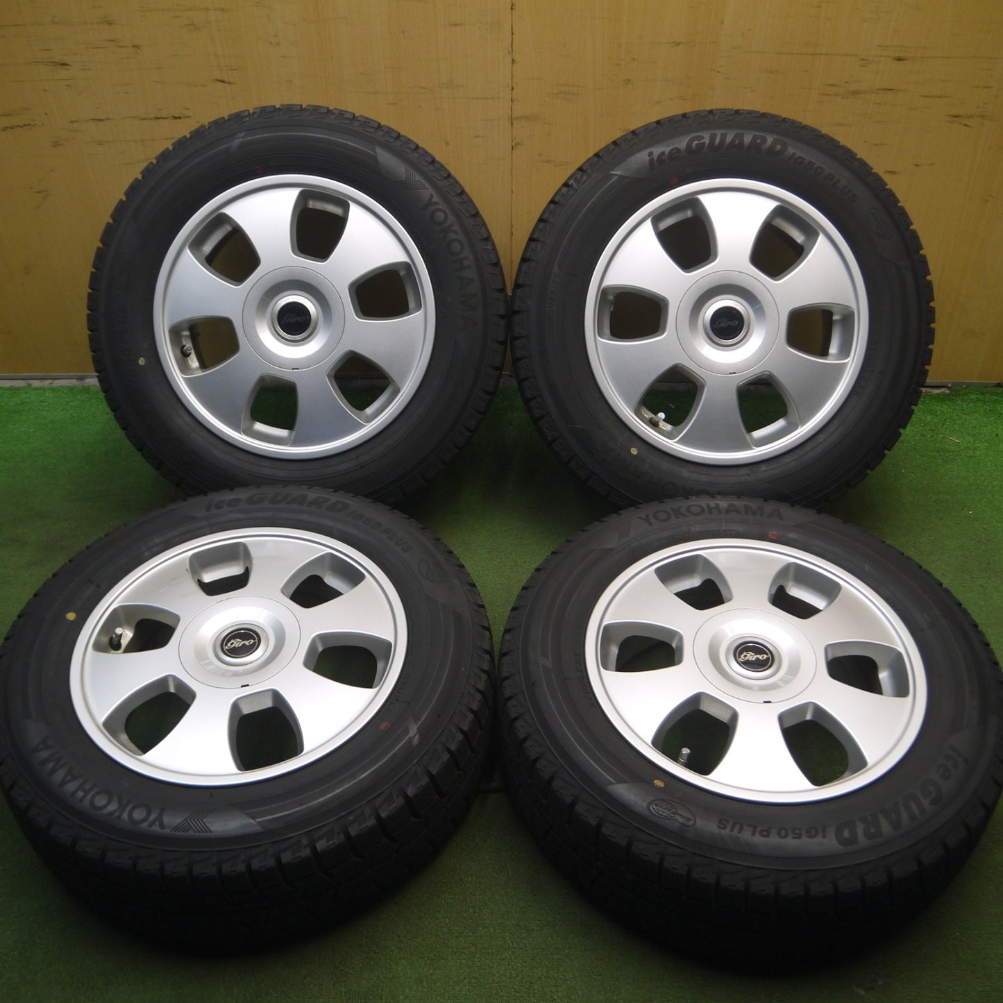 *送料無料* バリ溝！キレイ！9.5分★スタッドレス 195/65R15 ヨコハマ アイスガード iG50 プラス giro 15インチ PCD100 114.3/5H マルチ★4021401Hス