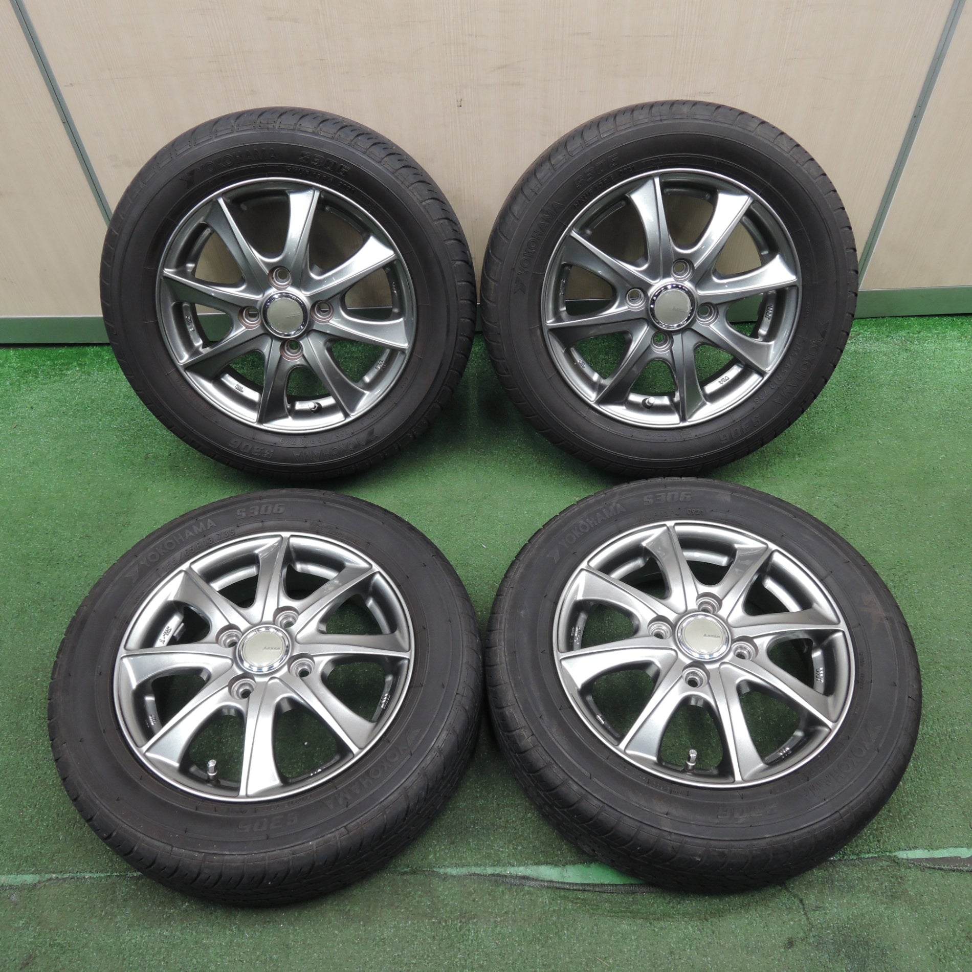 送料無料* バリ溝！21年！キレイ！9分☆155/65R13 ヨコハマ S306 LEBEN レーベン 13インチ PCD100/4H☆4 |  名古屋/岐阜の中古カー用品・工具の買取/販売ならガレージゲット