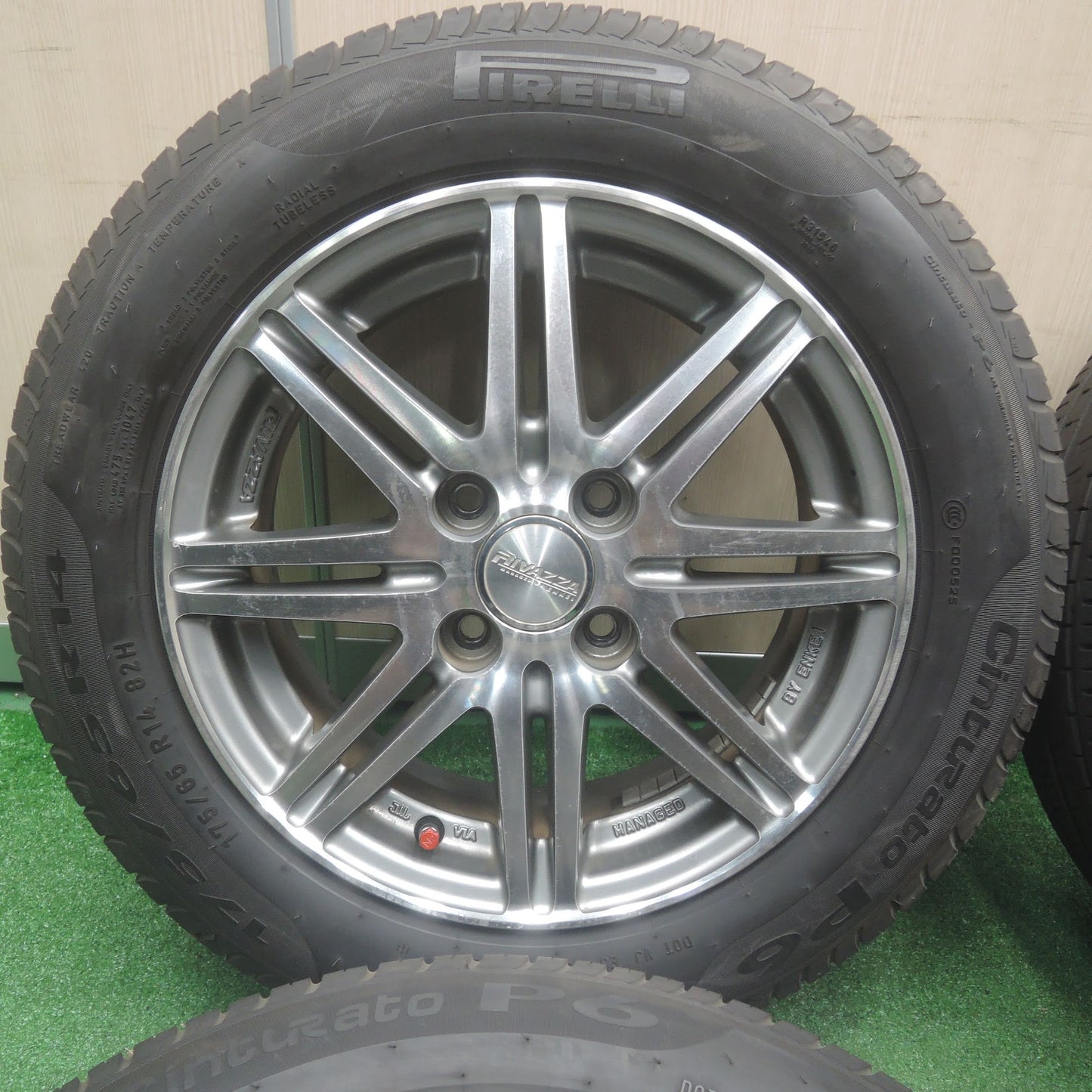 [送料無料]バリ溝！8.5分★175/65R14 RIVAZZA ENKEI ピレリ Cinturato P6 リヴァッツァ エンケイ 14インチ PCD100/4H★3103009SYノ