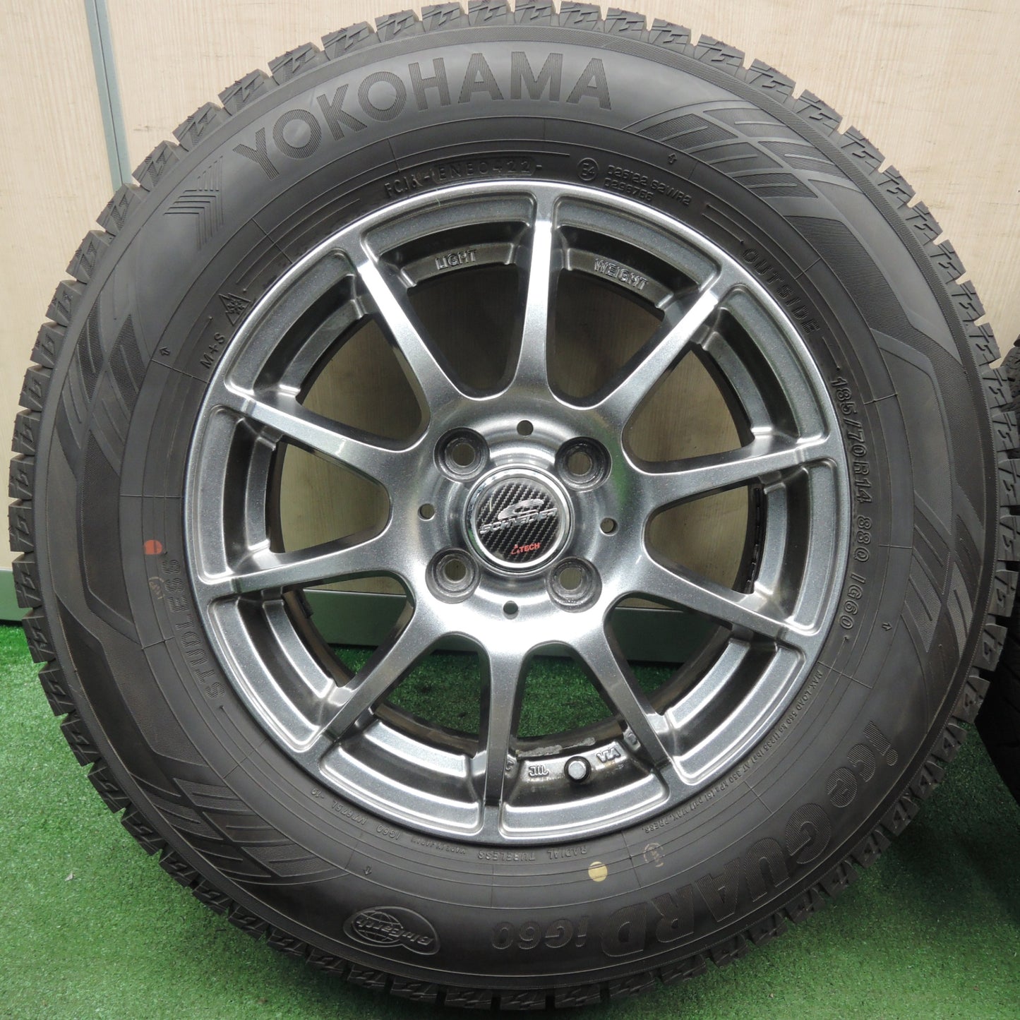 *送料無料* バリ溝！22年！キレイ！ほぼ10分★スタッドレス 185/70R14 ヨコハマ アイスガード iG60 SCHNEIDER シュナイダー 14インチ PCD100/4H★4030508TNス