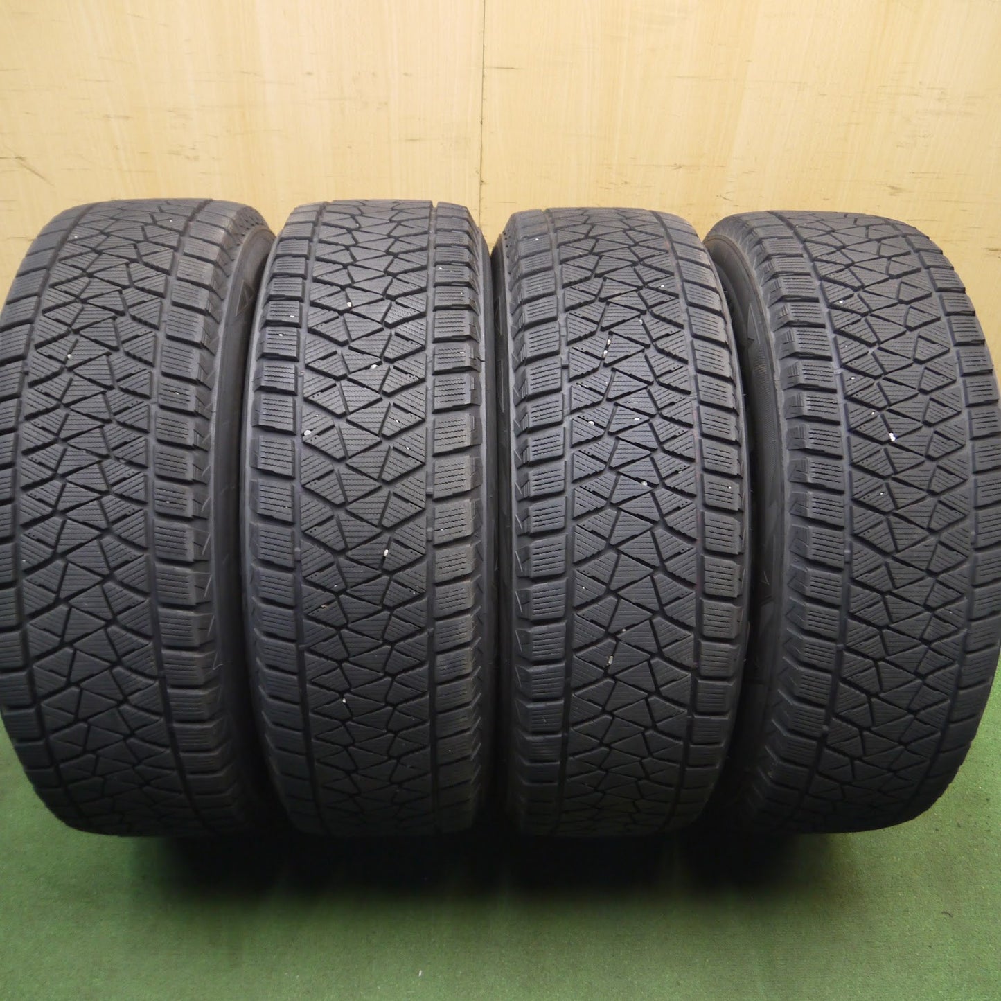 [送料無料]キレイ★スタッドレス 225/65R17 ブリヂストン ブリザック DM-V2 MANARAY SPORT マナレイ スポーツ PCD114.3/5H★3112206Hス