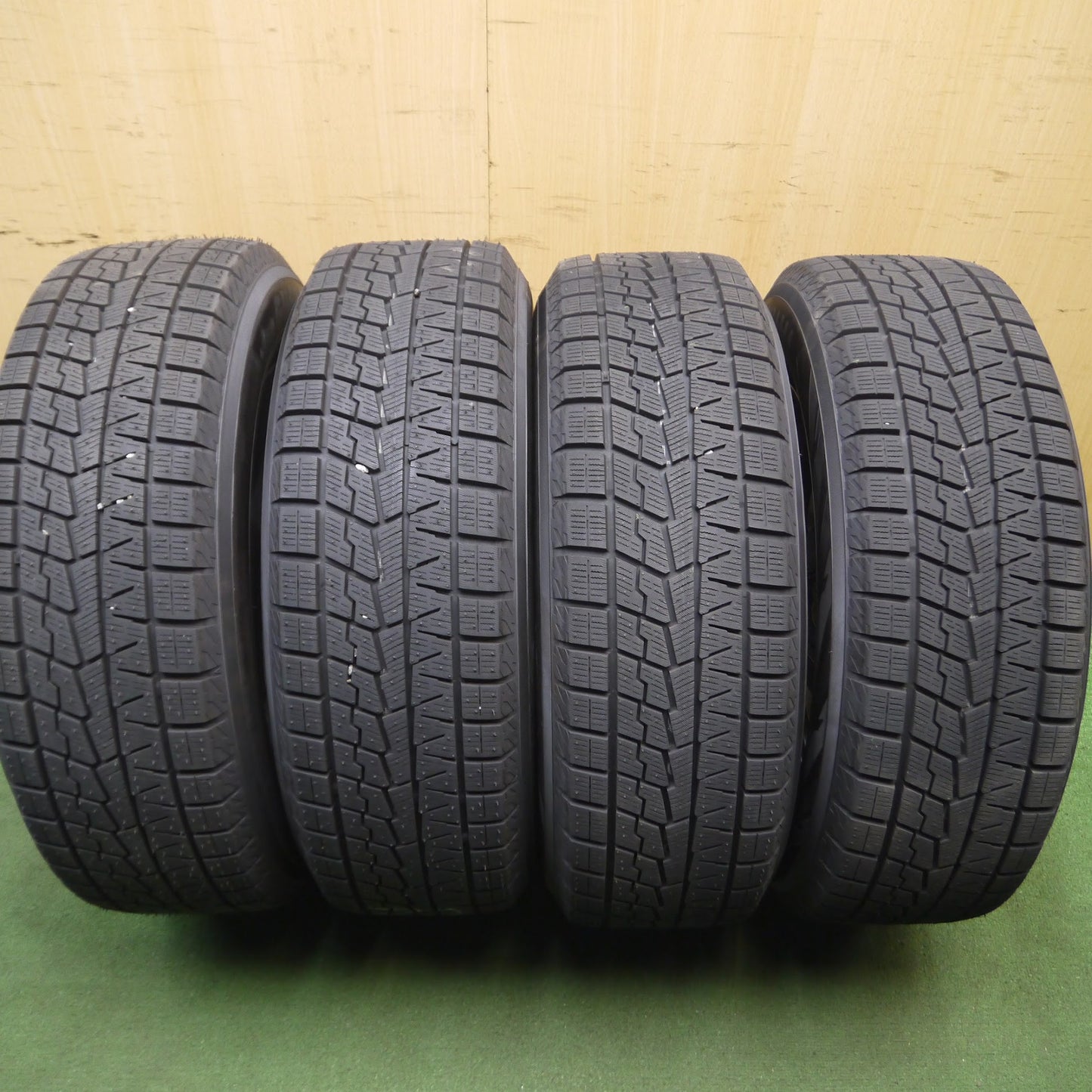 [送料無料]超バリ溝！22年！キレイ！ほぼ10分★スタッドレス 205/65R15 ヨコハマ アイスガード iG70 SMACK ENKEI スマック エンケイ PCD114.3/5H★3110705Hス