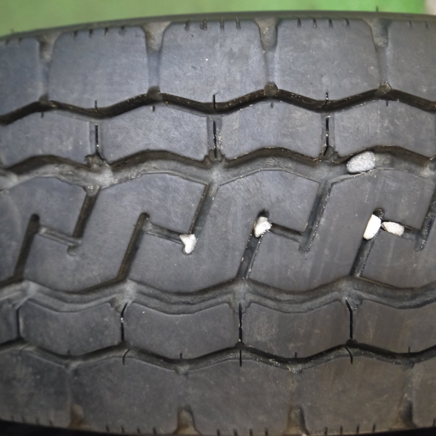 *送料無料*バリ溝！19年！キレイ！9分★185/75R15 106/104L ブリヂストン デュラビス M804 LAYCEA レイシア 15インチ PCD114.3/5H★3121310Hノ