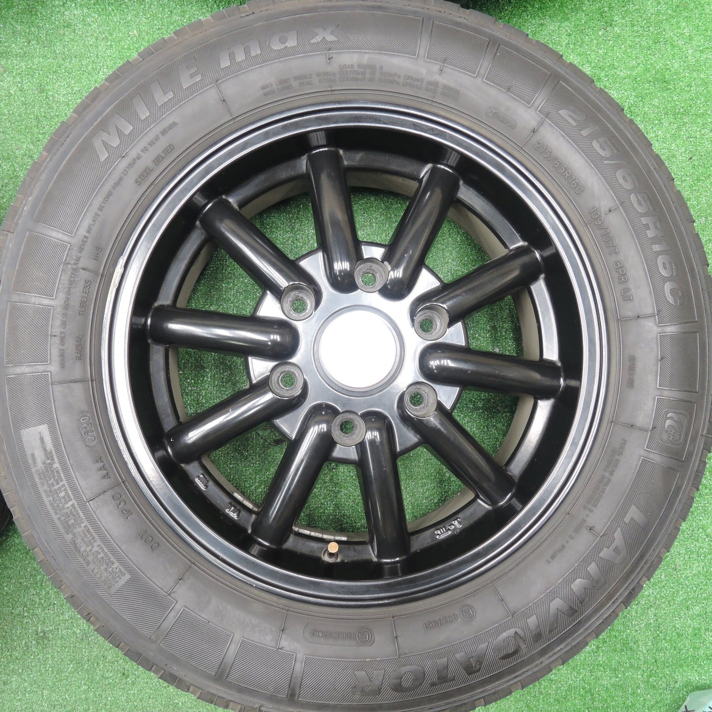 [送料無料]4本価格！20年★ハイエース 等 215/65R16 FENICE LANVIGATOR MILE Max フェニーチェ 16インチ PCD139.7/6H★3110402TNノ