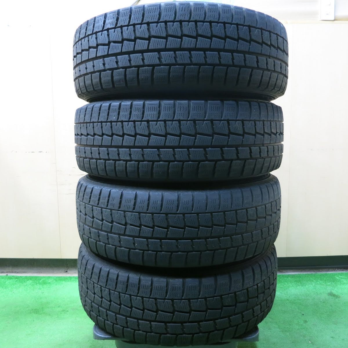 [送料無料]キレイ★スタッドレス 205/60R16 ダンロップ ウインターマックス WM01 ZACK JP-110 MONZA ザック モンツァ 16インチ PCD114.3/5H★3071502イス