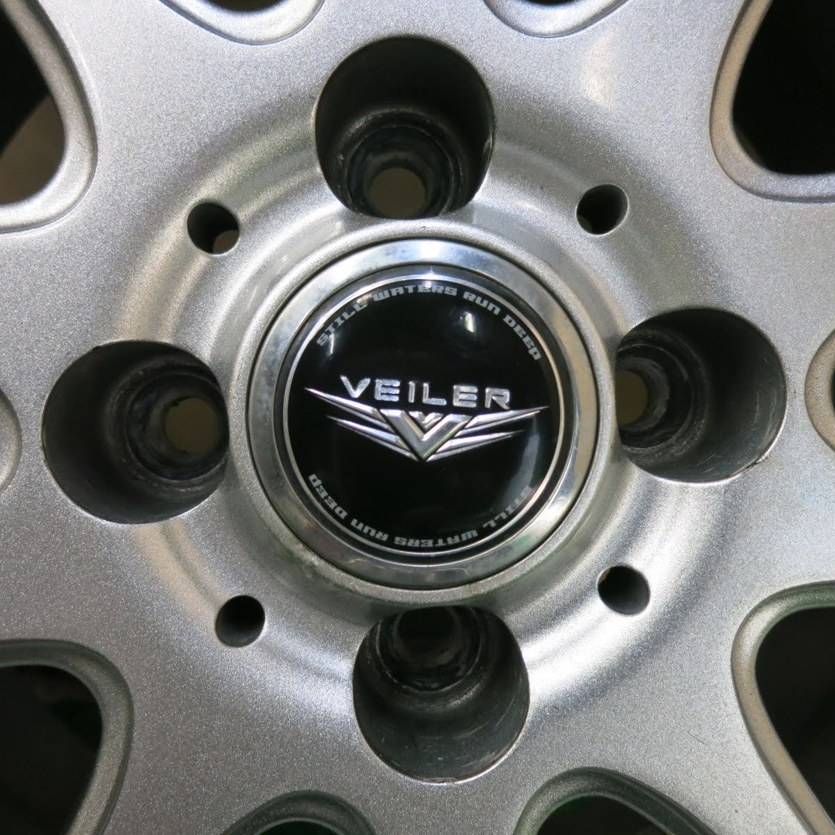 [送料無料]バリ溝！20年！8.5分★スタッドレス 185/70R14 グッドイヤー アイスナビ6 VEILER ヴェイラー 14インチ PCD100/4H★3061705ヒス