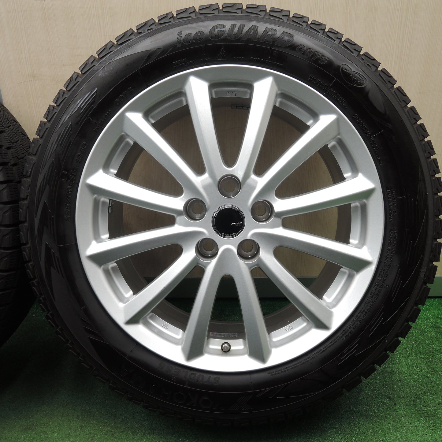 *送料無料*バリ溝 21年 キレイ ほぼ10分★スタッドレス 225/60R18 ヨコハマ アイスガード G075 ZACK JP-016 KOSEI PCD114.3/5H★4011701NJス