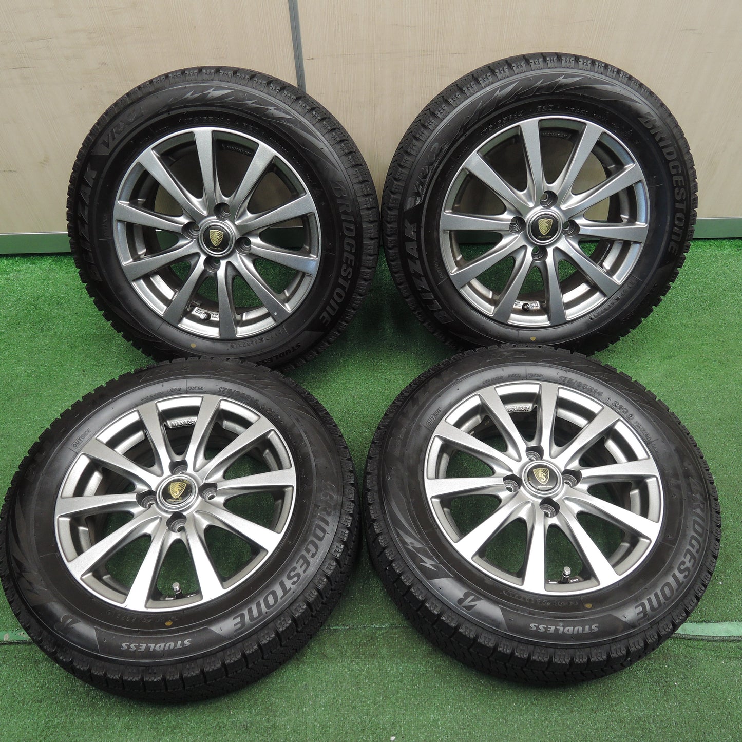 *送料無料*バリ溝！21年！綺麗！9.5分★スタッドレス 175/65R14 ブリヂストン ブリザック VRX2 MANARAY SPORT マナレイ PCD100/4H★3112103NJス