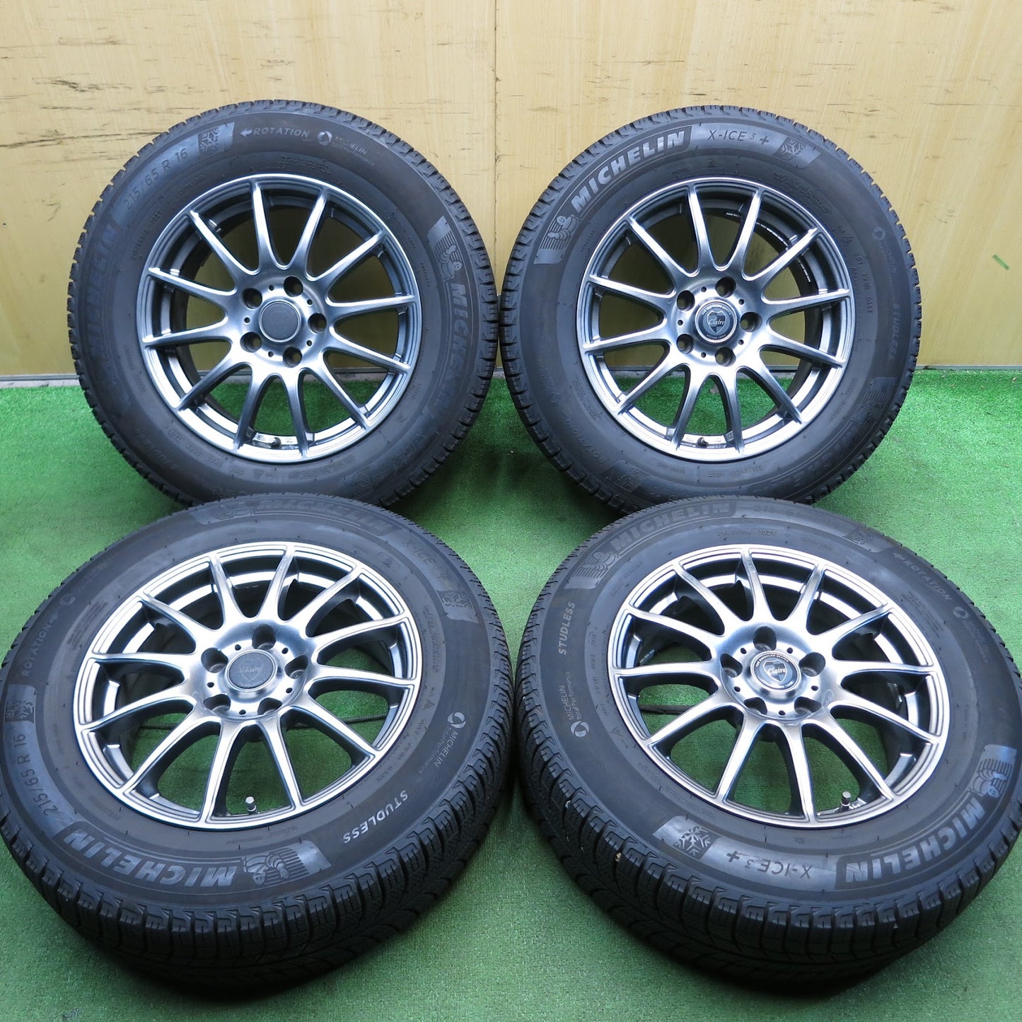 [送料無料]バリ溝！19年！キレイ！9.5分★スタッドレス 215/65R16 ミシュラン X-ICE3+ Claire クレール インターミラノ 16インチ PCD114.3/5H★3061908Hス