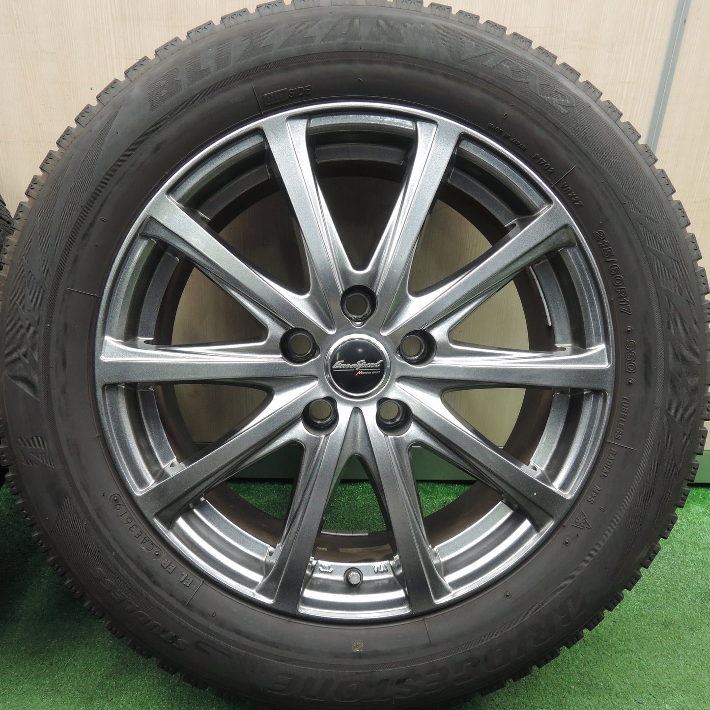 *送料無料*キレイ！19年★スタッドレス 215/60R17 ブリヂストン ブリザック VRX2 EuroSpeed MANARAY SPORT 17インチ PCD114.3/5H★3120910HAス