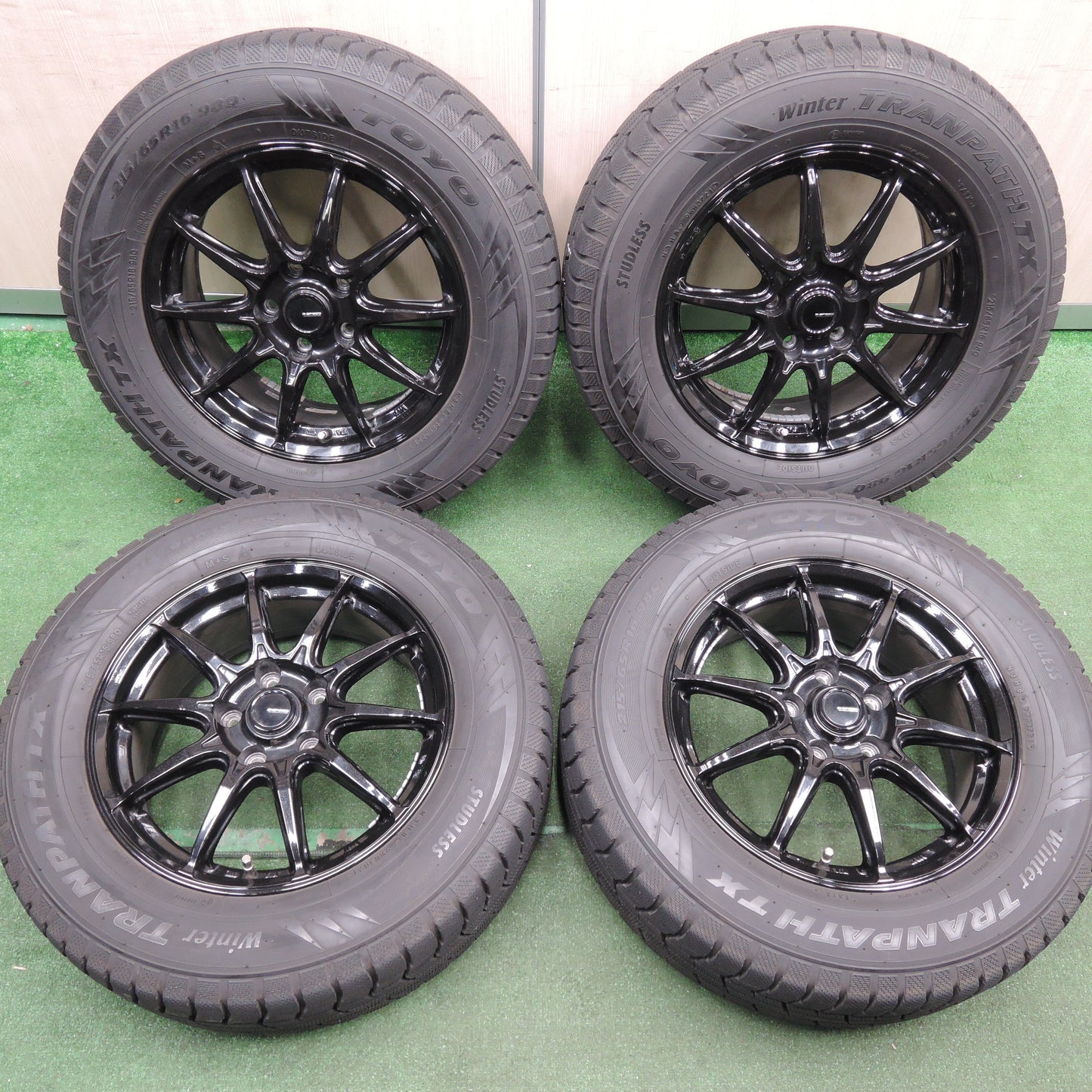 *送料無料*バリ溝！21年！綺麗！9.5分以上★スタッドレス 215/65R16 トーヨー ウインター トランパス TX G-SPEED Gスピード 16インチ PCD114.3/5H★3122910HAス