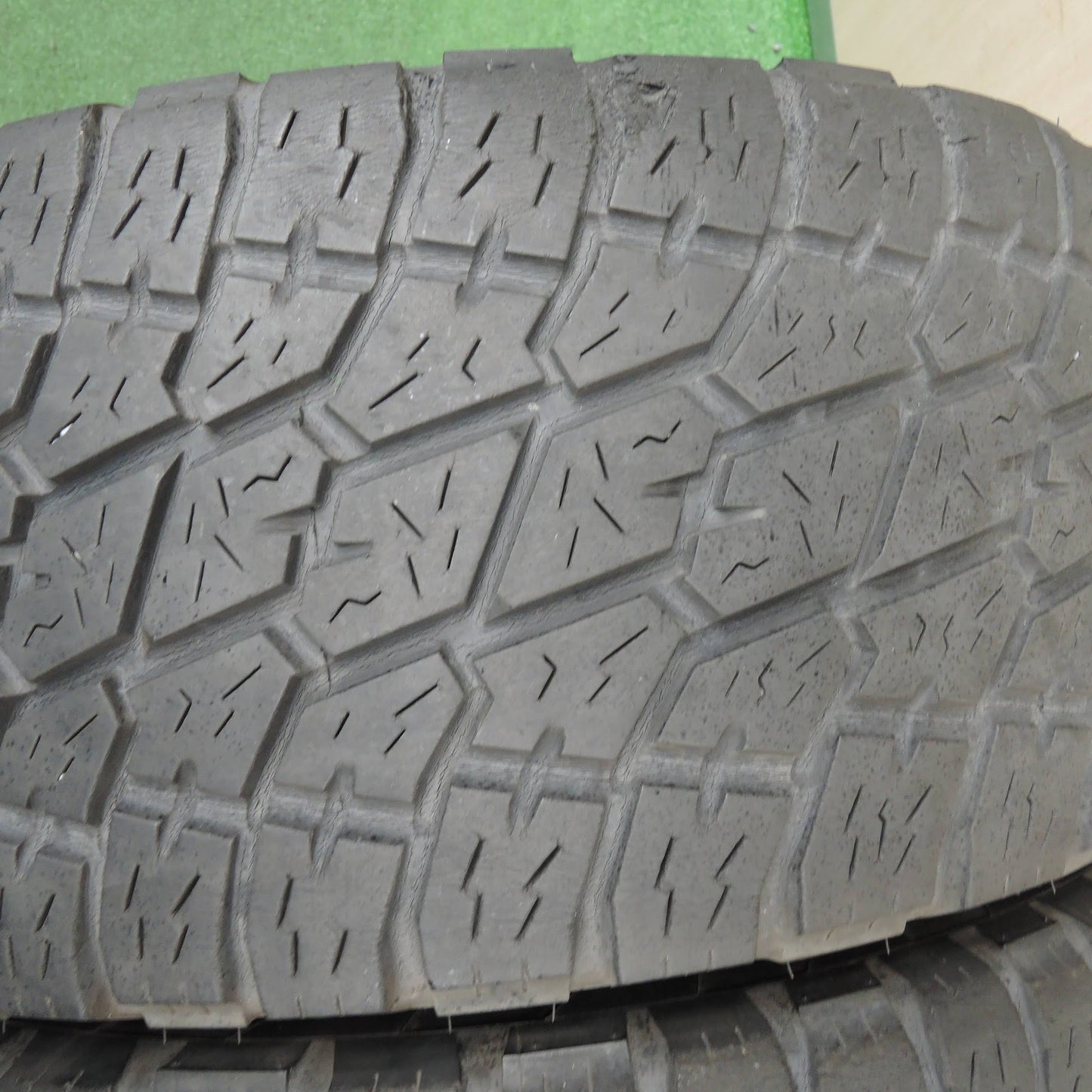 [送料無料]4本価格★GALAX ZORA ZR-6 285/55R20 122/119R 10PR ニットー TERRA GRAPPLER ギャラックス 20インチ PCD139.7/6H★3111709TNノ