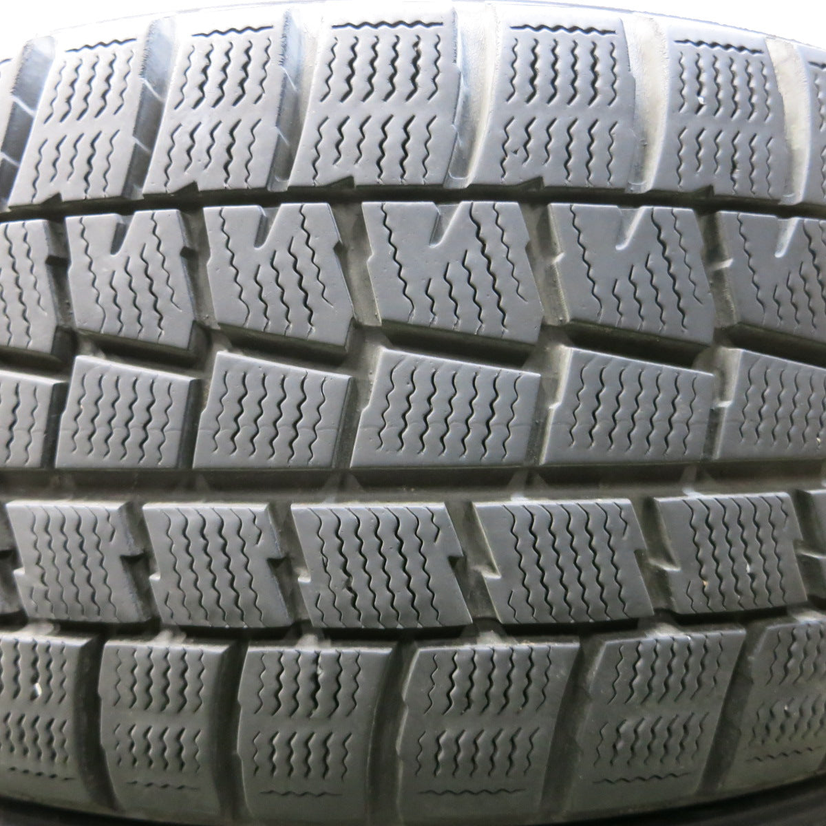 *送料無料*バリ溝！キレイ！8.5分★スタッドレス 215/45R17 ダンロップ ウインターマックス WM01 AL 社外 アルミ 17インチ PCD100/5H★3100912イス