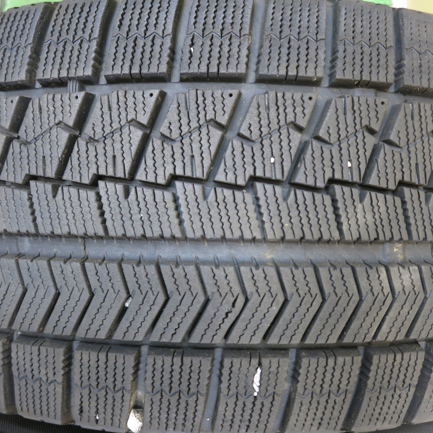 [送料無料]バリ溝！19年！キレイ！9.5分★スタッドレス 215/55R17 ブリヂストン ブリザック VRX ZACK JP-115 MONZA ザック 17インチ PCD114.3/5H★3061905Hス