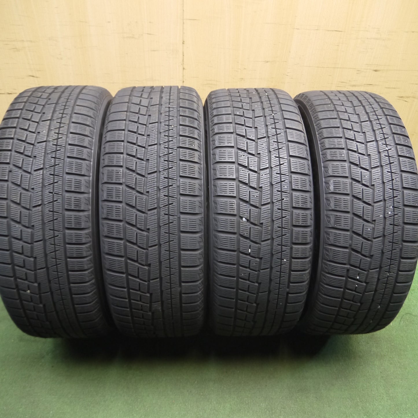 *送料無料* バリ溝！20年！キレイ！9分★ベンツ W213 Eクラス 純正 225/55R17 スタッドレス ヨコハマ アイスガード iG60 17インチ PCD112/5H★4020204Hス