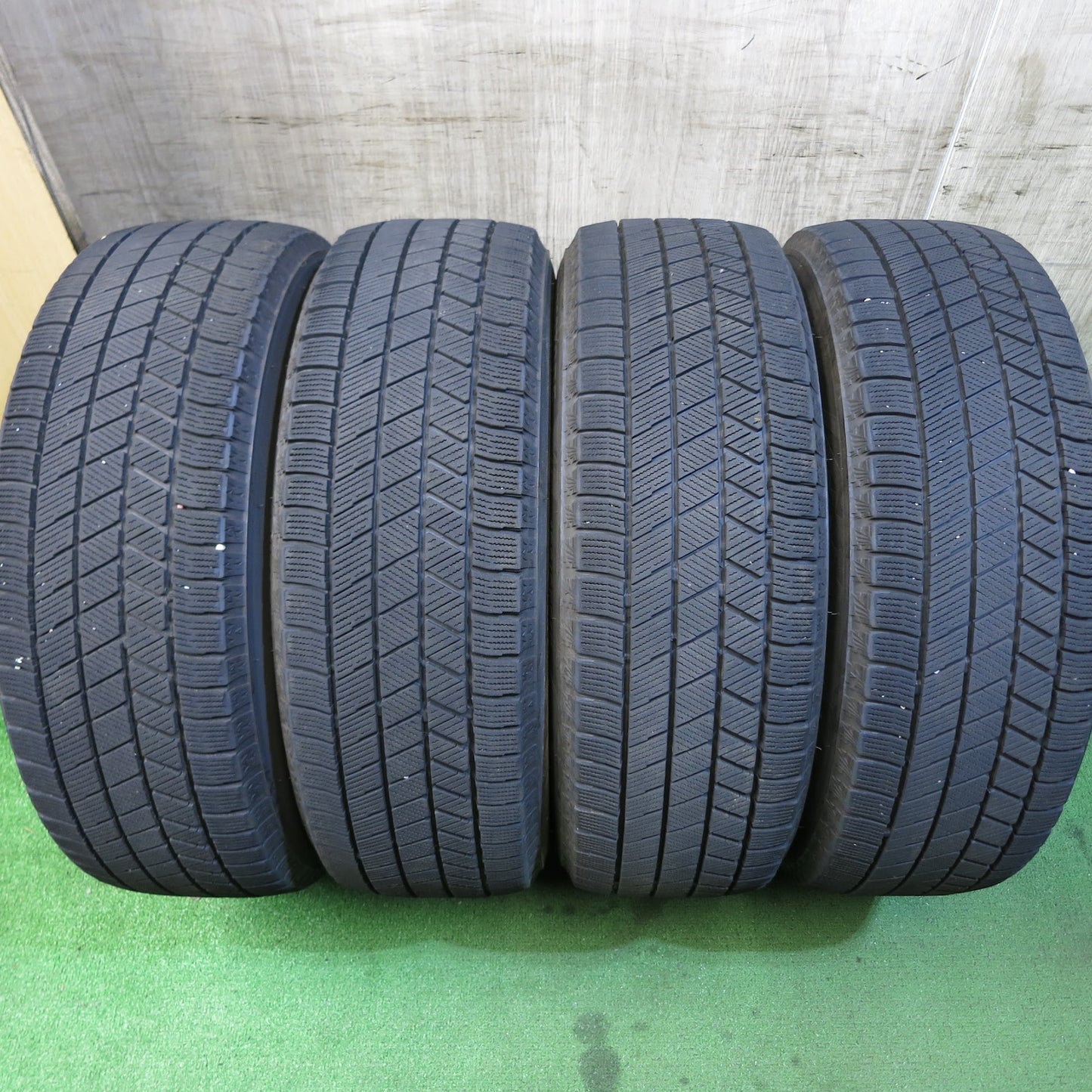 [送料無料]キレイ！21年★スタッドレス 195/65R15 ブリヂストン ブリザック VRX3 SCHNEIDER ATECH シュナイダー 15インチ PCD114.3/5H★3061404Hス