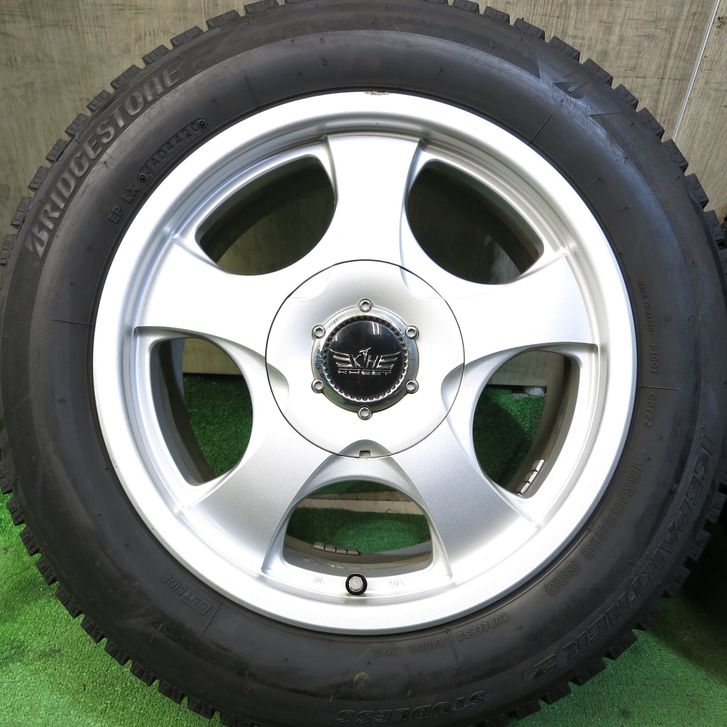 [送料無料]バリ溝！20年！キレイ！9.5分以上★スタッドレス 185/65R15 ブリヂストン アイスパートナー2 KHEET KOSEI 光生 PCD100 114.3/5H マルチ★3062010Hス