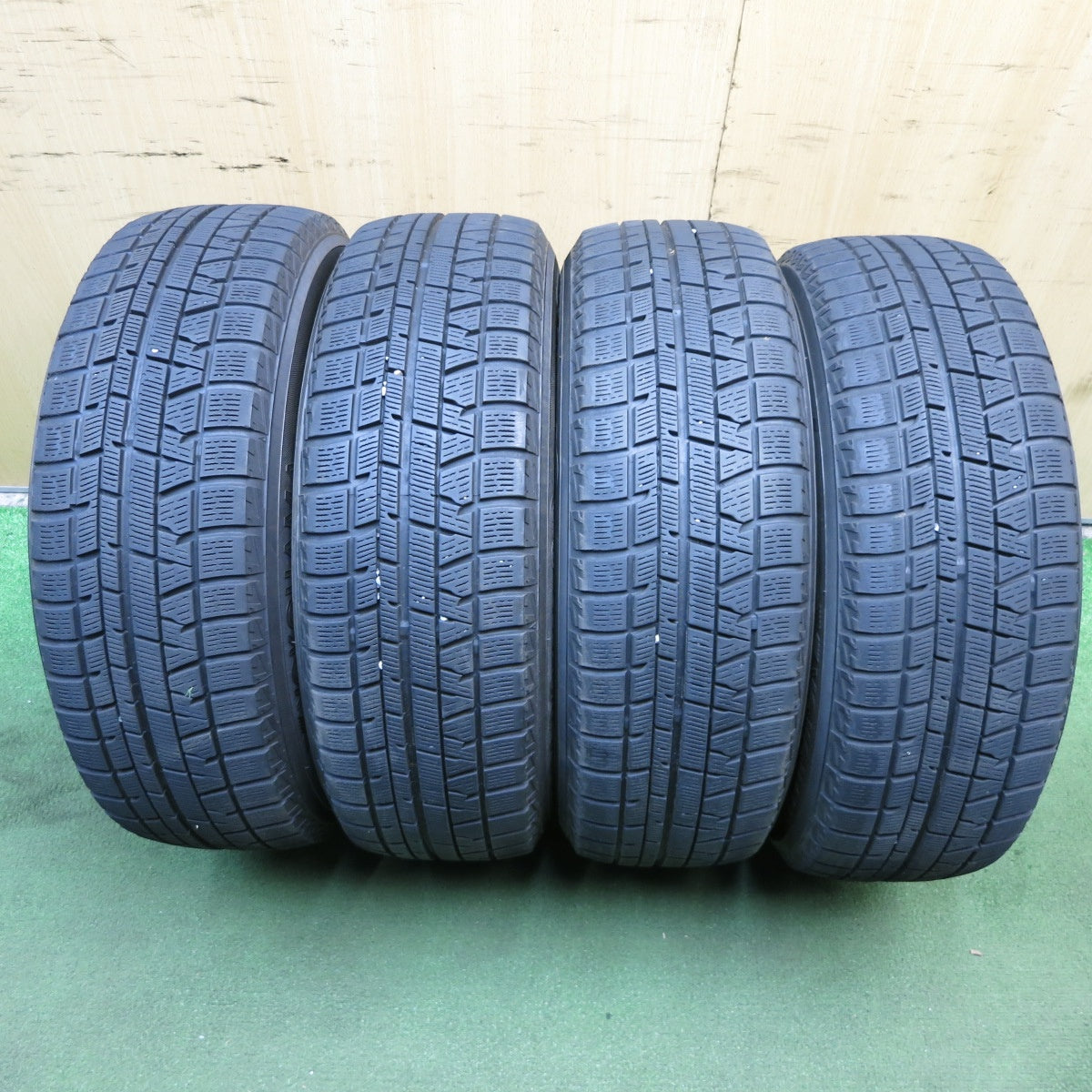 *送料無料* バリ溝！8.5分★ホンダ モビリオ スパイク 純正 185/65R14 スタッドレス ヨコハマ アイスガード iG50 14インチ  PCD100/4H★4020908KKス