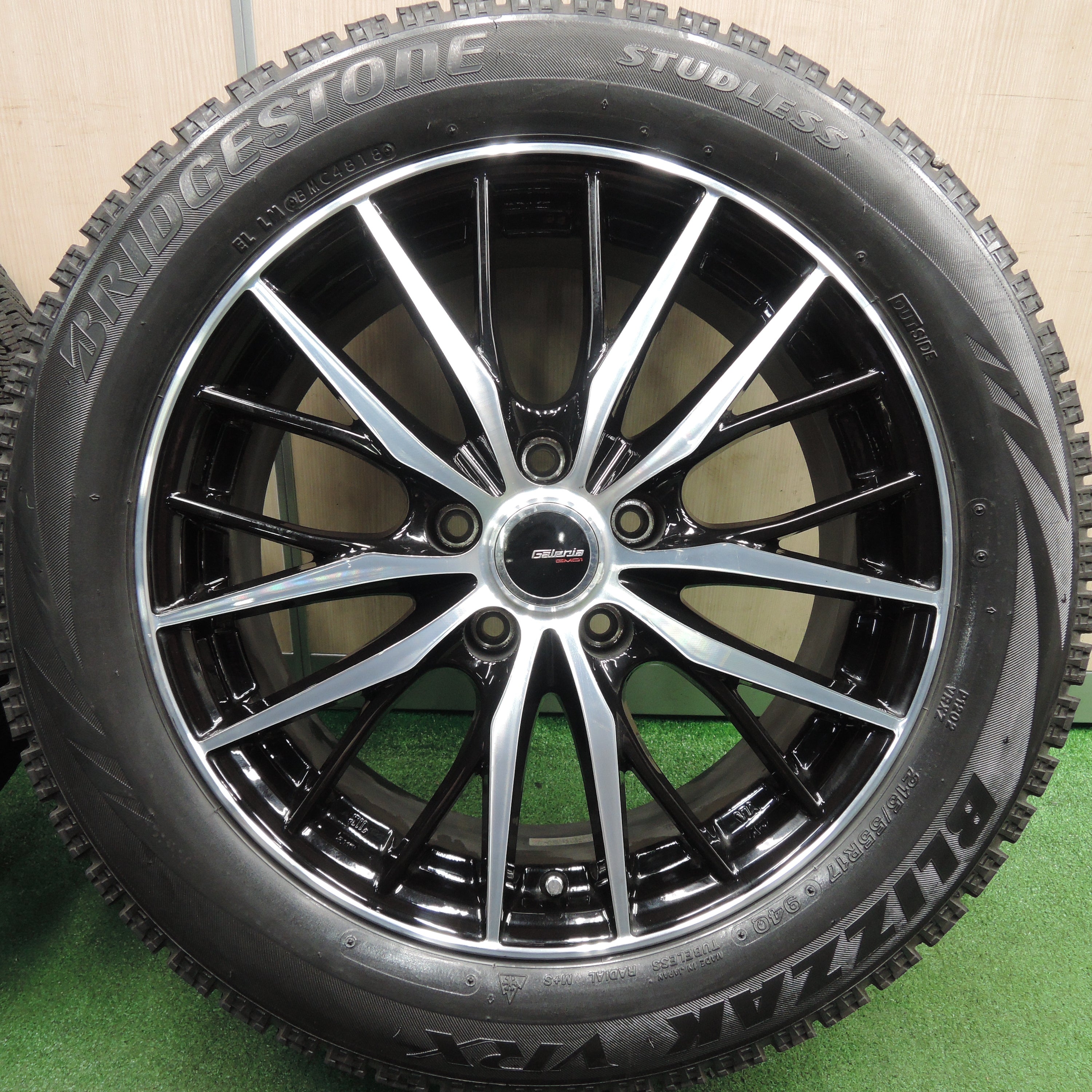 送料無料*バリ溝！9分☆スタッドレス 215/55R17 ブリヂストン ブリザック VRX Galeria GM01 ガレリア PCD11 |  名古屋/岐阜の中古カー用品・工具の買取/販売ならガレージゲット