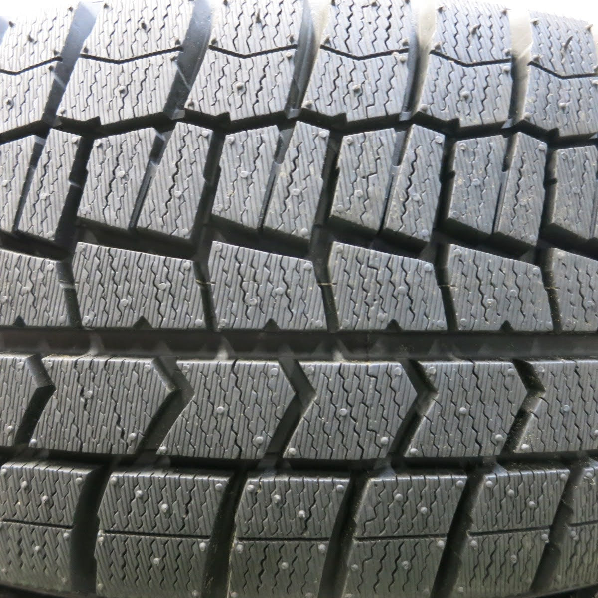 [送料無料]超バリ溝！21年！キレイ！ほぼ10分★ベンツ ミニ 等 205/55R16 スタッドレス ダンロップ ウインターマックス WM02 smartline PCD112/5H★3071708イス