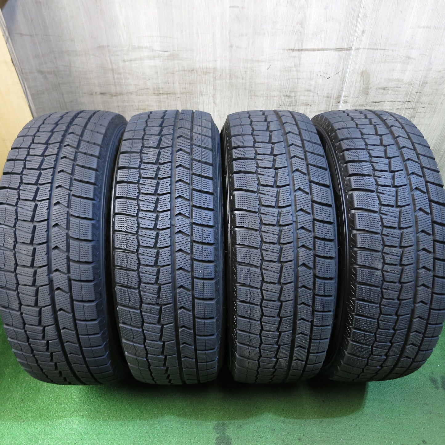 [送料無料]バリ溝！20年！キレイ！9.5分以上★スタッドレス 215/65R16 ダンロップ ウインターマックス WM02 LUTZ weds 16インチ PCD114.3/5H★3061401Hス