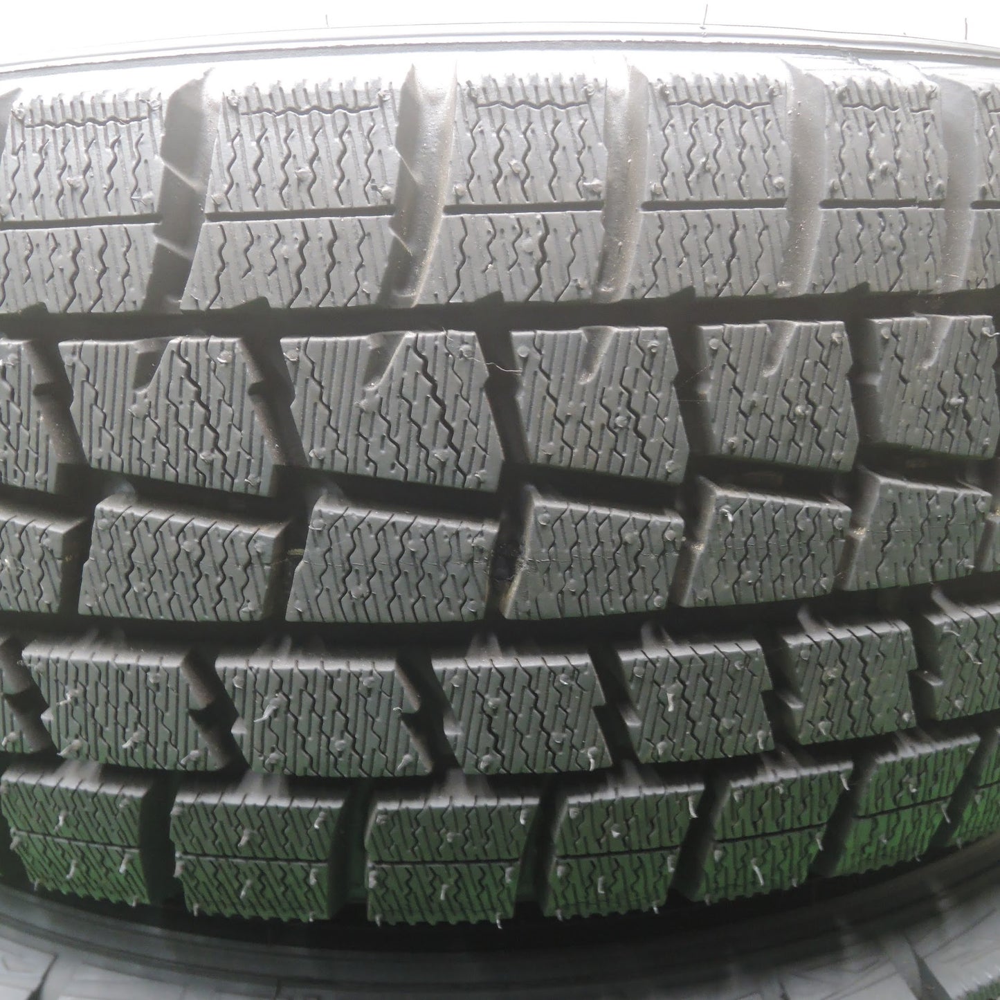 [送料無料]超バリ溝！キレイ！ほぼ10分★スタッドレス 175/65R14 ダンロップ ウインターマックス WM01 FEID 社外 アルミ 14インチ PCD100/4H★3080701SYス