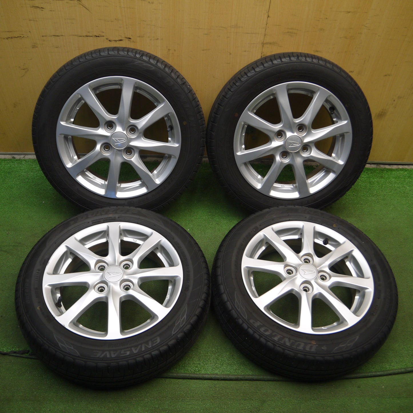 *送料無料*4本価格★ダイハツ ムーヴ 純正 155/65R14 ダンロップ エナセーブ EC204 14インチ PCD100/4H★3101103KAノ