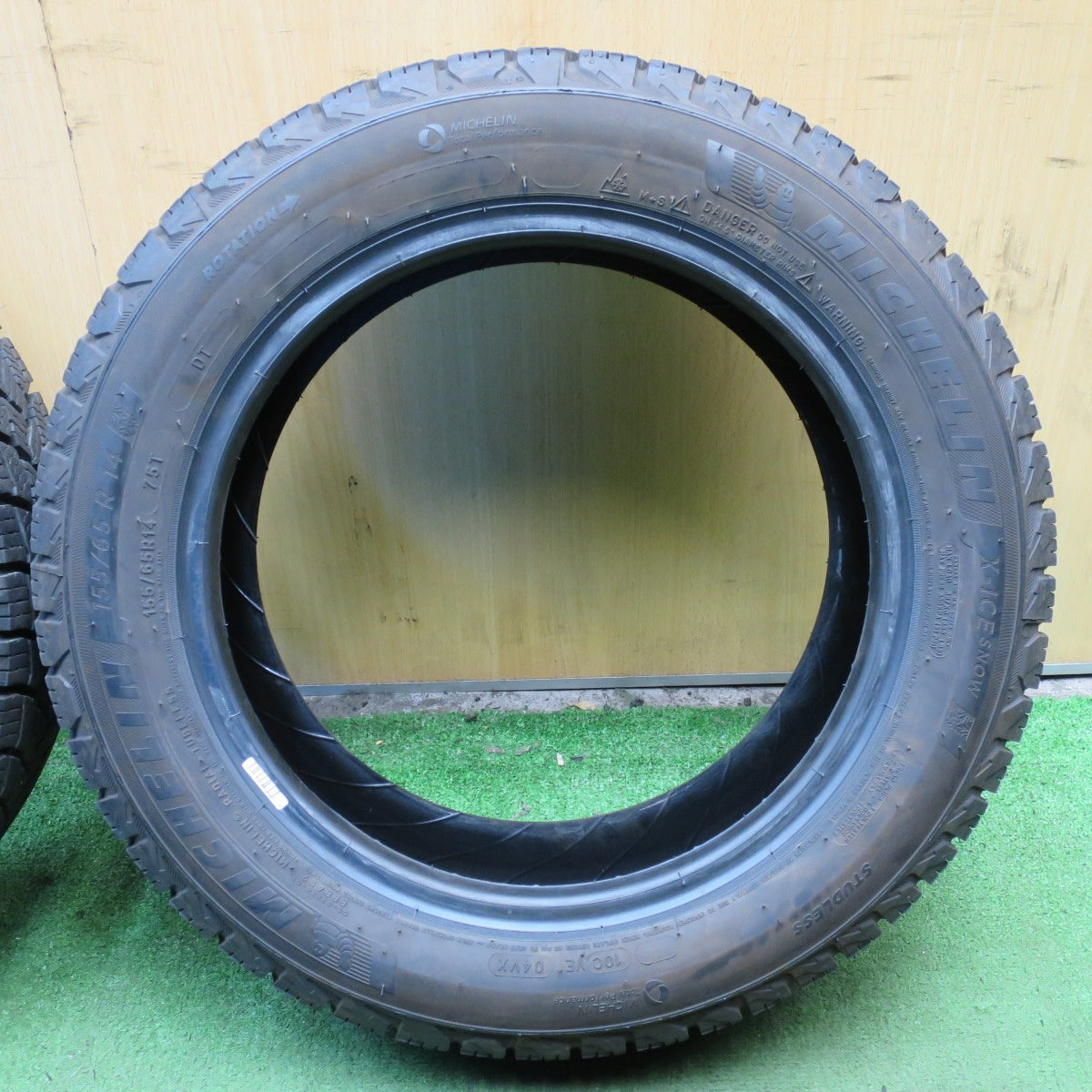 *送料無料* バリ溝！23年！ほぼ10分★スタッドレス 155/65R14 ミシュラン X-ICE SNOW タイヤ 14インチ スペーシア N-BOX タント等★4031004KKスタ