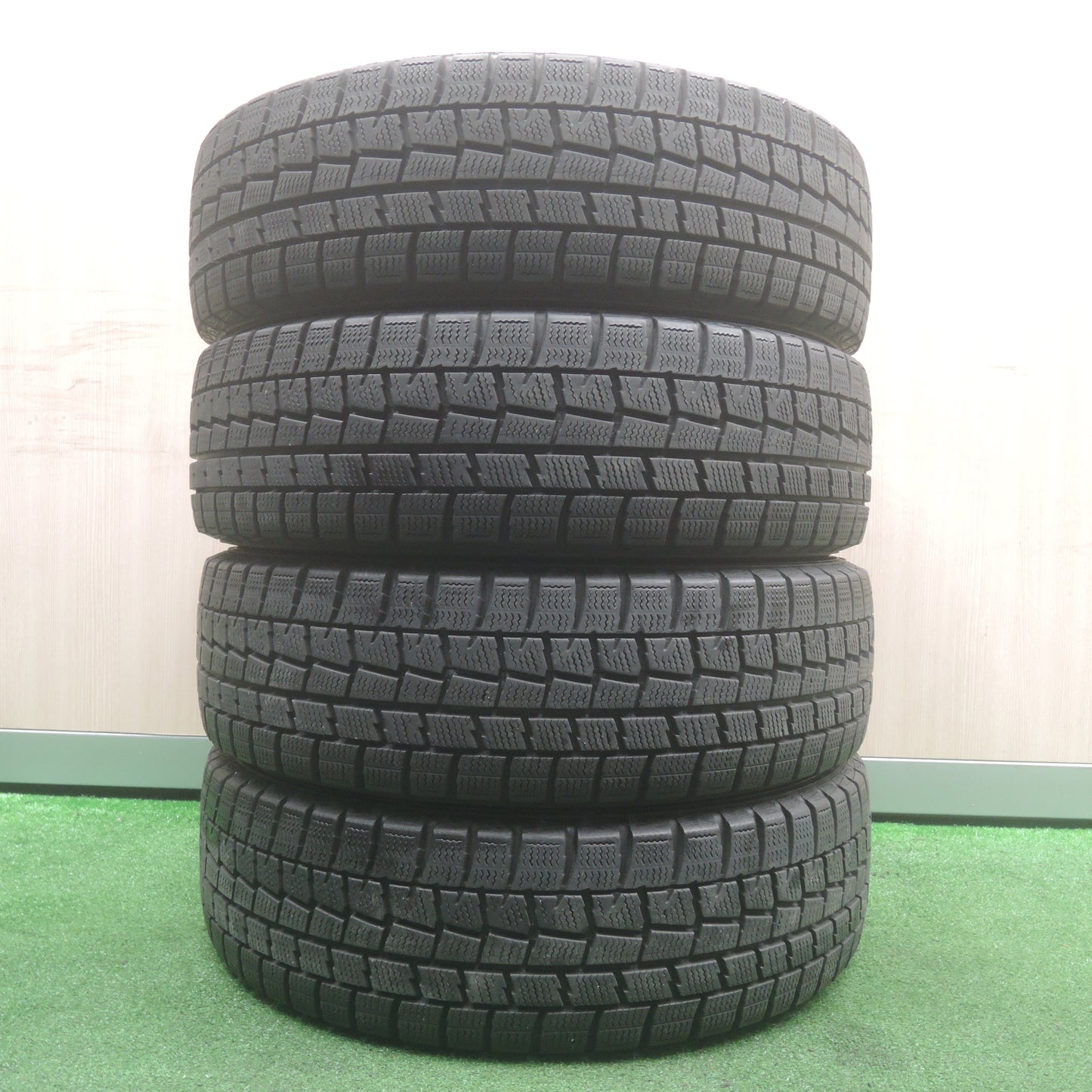 *送料無料*キレイ★スタッドレス 165/60R15 ダンロップ ウインターマックス WM01 AXEL アクセル 15インチ PCD100/4H★3110703NJス