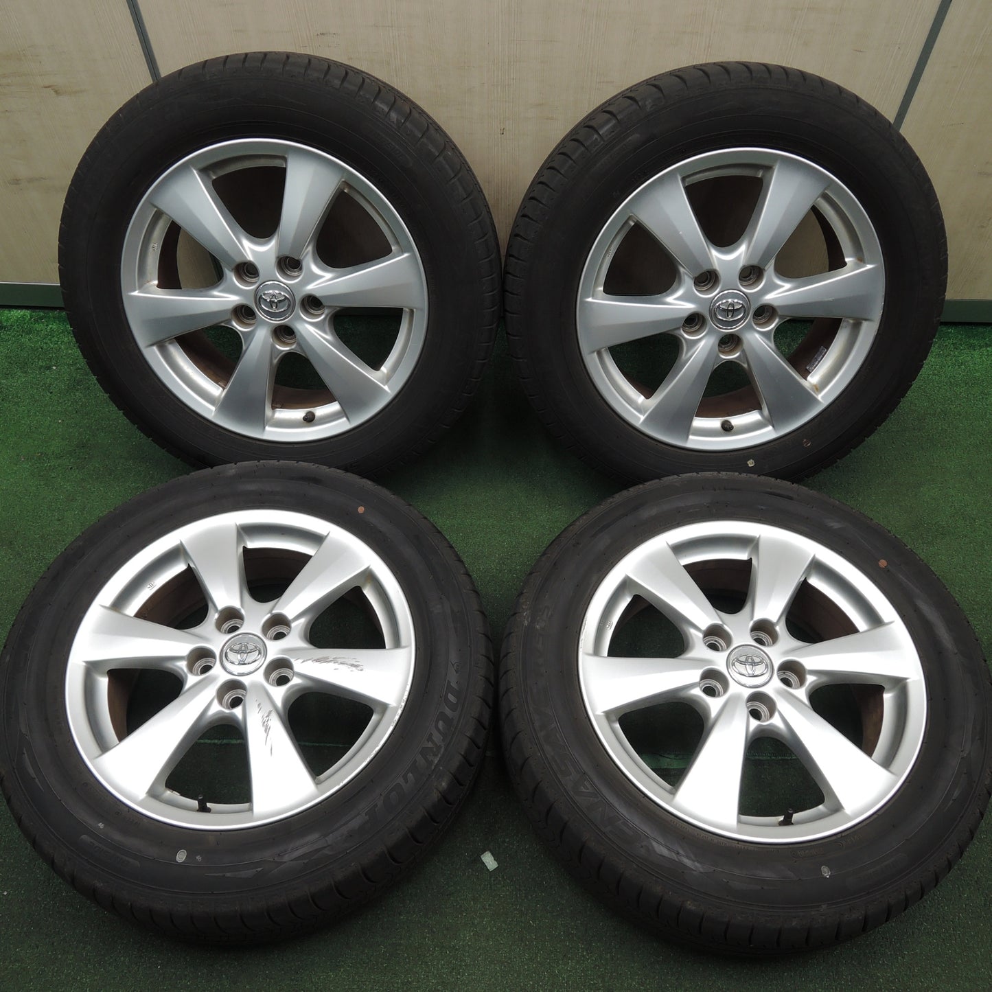 *送料無料* バリ溝！21年！9.5分★トヨタ 50系 エスティマ 純正 215/60R17 ダンロップ エナセーブ RV505 17インチ PCD114.3/5H★4030208HAノ