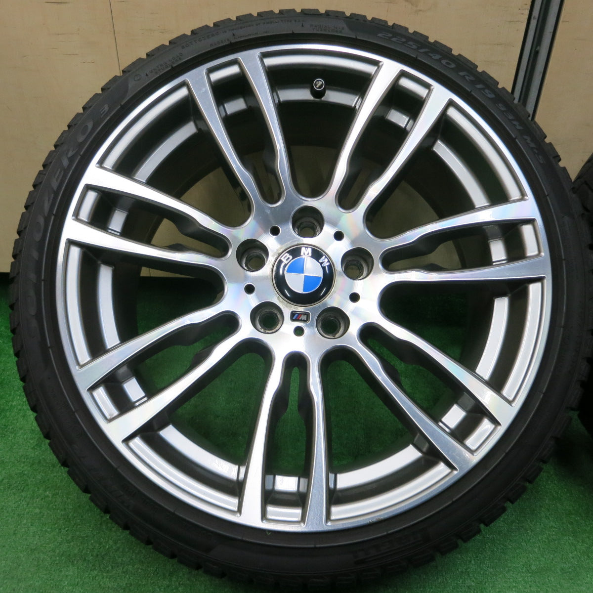 *送料無料*バリ溝！20年！9.5分★BMW 3シリーズ F30 F31 Mスポーツ 純正 オプション 225/40R19 255/35R19 スタッドレス ピレリ SOTTOZERO3 ヨコハマ iG60 PCD120/5H★3112502イス