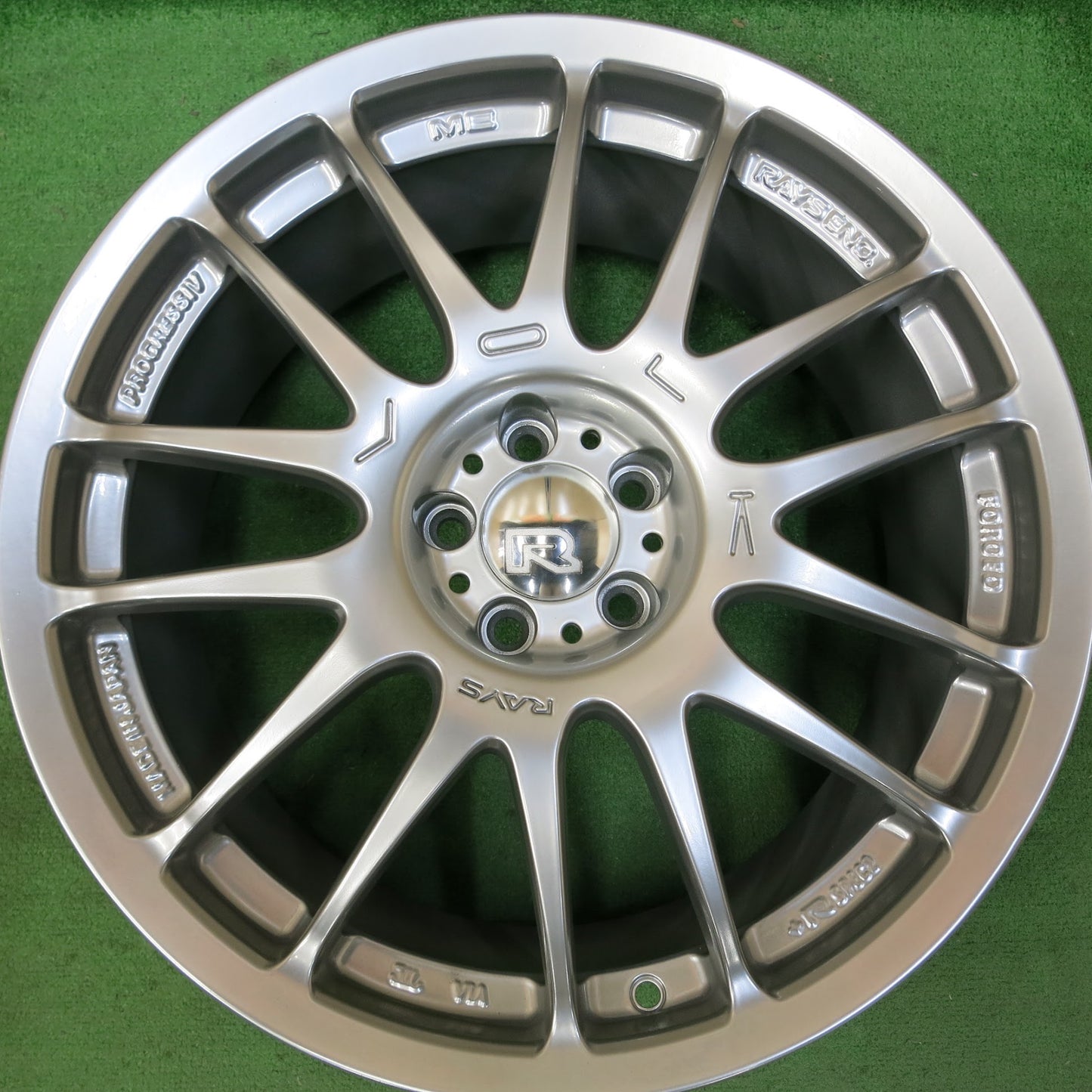 [送料無料]キレイ★RAYS PROGRESSIV ME ホイール 18インチ レイズ プログレッシブ 18×8J PCD100/5H★3080503ヒホ