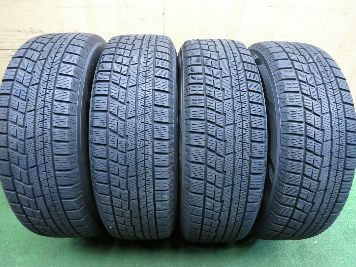 [送料無料]バリ溝！キレイ！9.5分★スタッドレス 225/65R17 ヨコハマ アイスガード iG60 EuroSpeed MANARAY SPORT マナレイ 17インチ PCD114.3/5H★2121213Hス