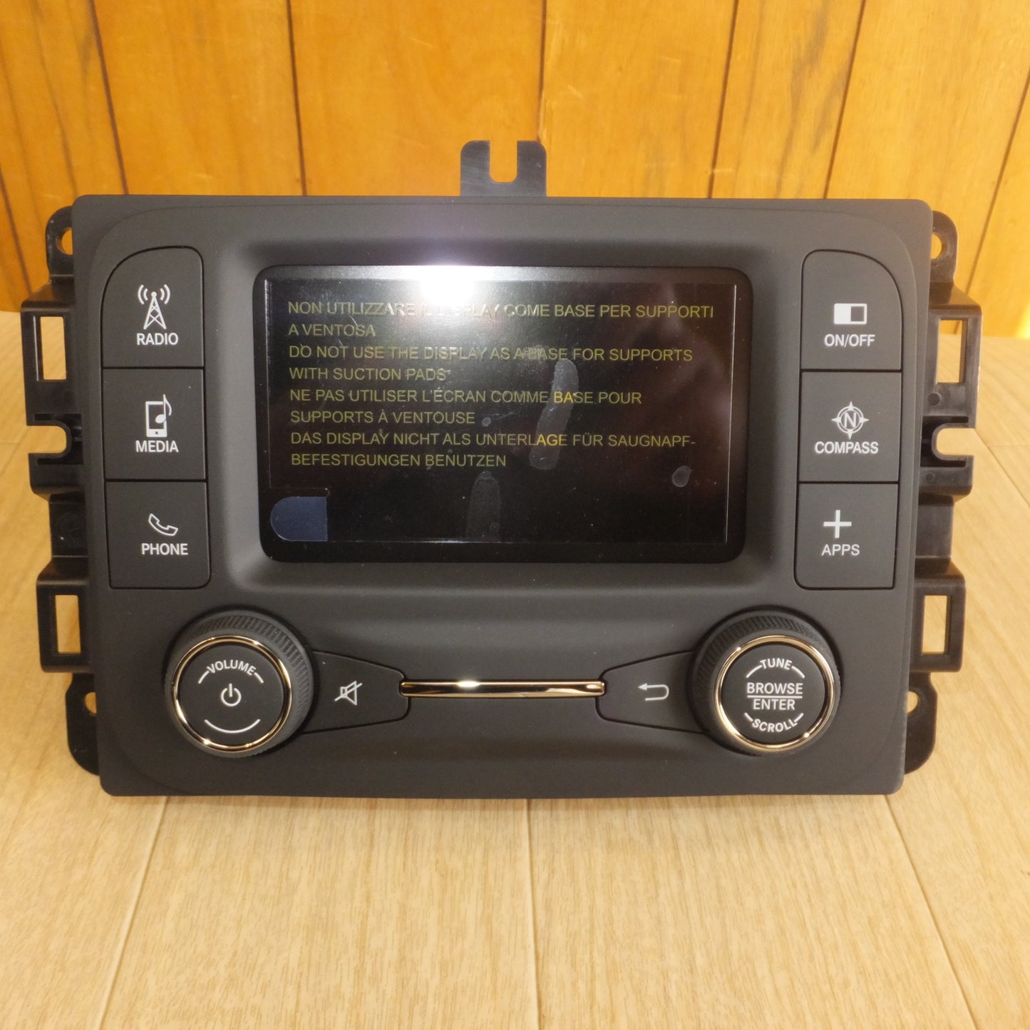 [送料無料] 新車外し 美品★コンチネンタル製 ジープ JEEP レネゲード 純正 カーオーディオ Fiat 520 VP2 APAC GPS★