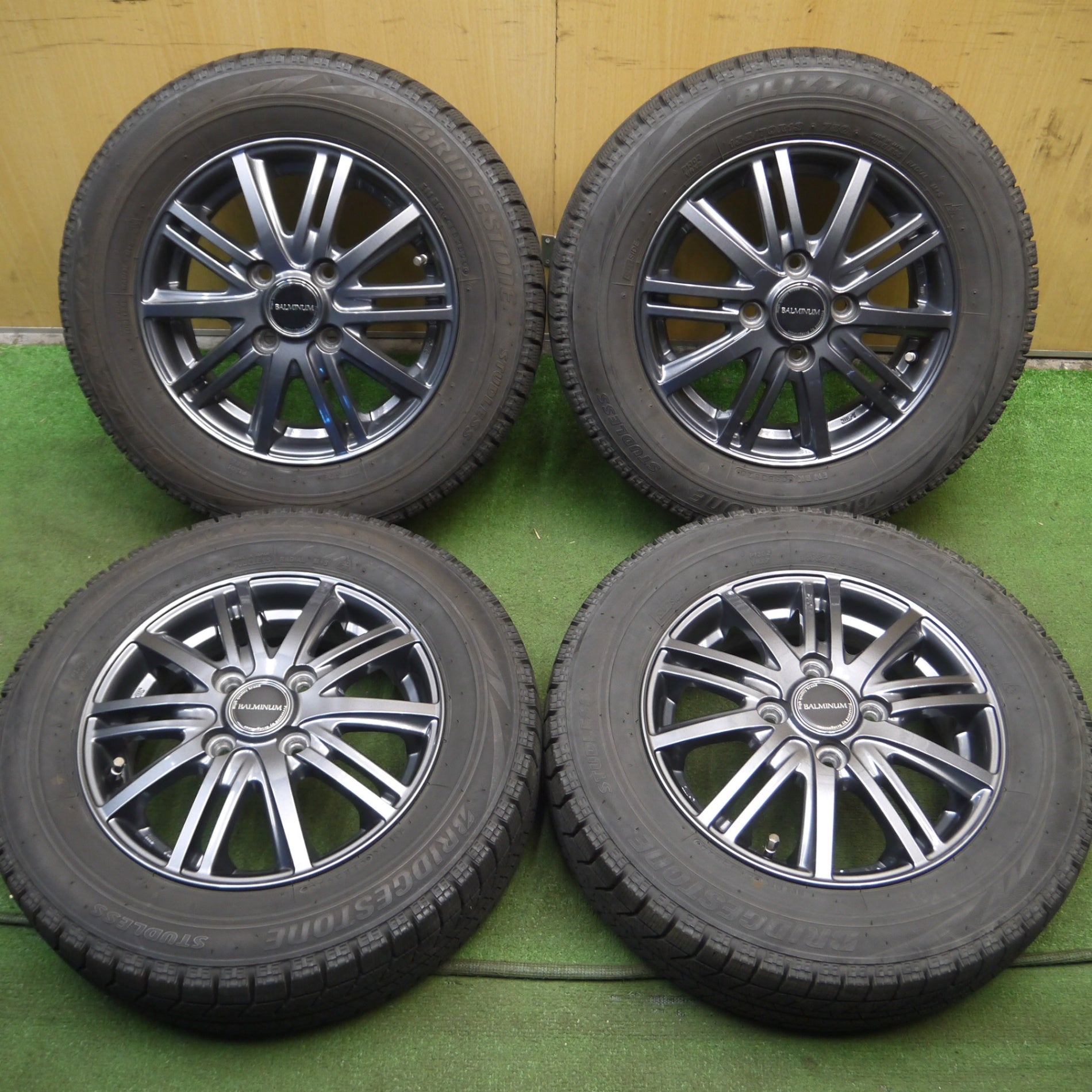 *送料無料* キレイ！20年★スタッドレス 155/70R13 ブリヂストン ブリザック VRX BALMINUM バルミナ 13インチ  PCD100/4H★4031103Hス