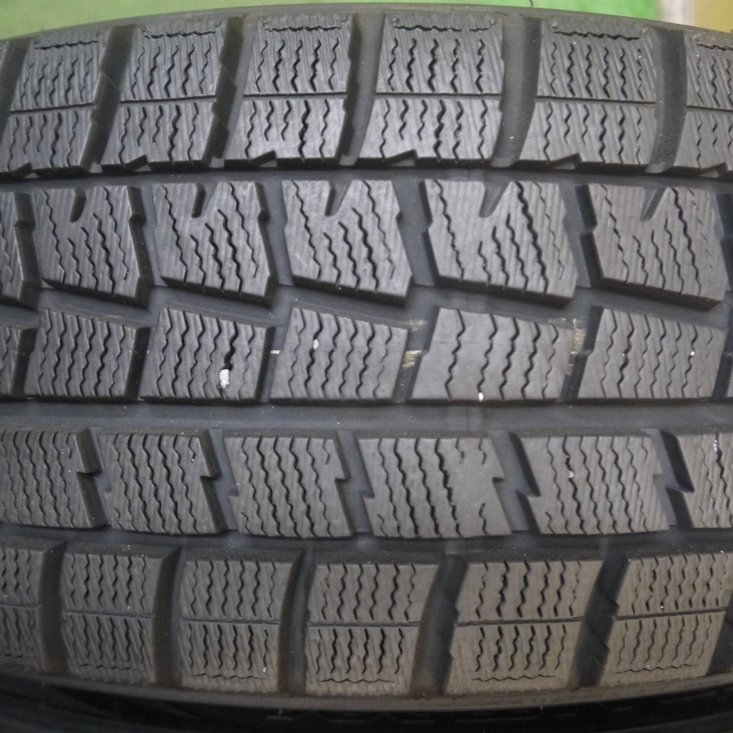 *送料無料* バリ溝！キレイ！9.5分以上★スタッドレス 195/65R15 ダンロップ ウインターマックス WM01 JOKER ジョーカー 15インチ PCD114.3/5H★4020709Hス