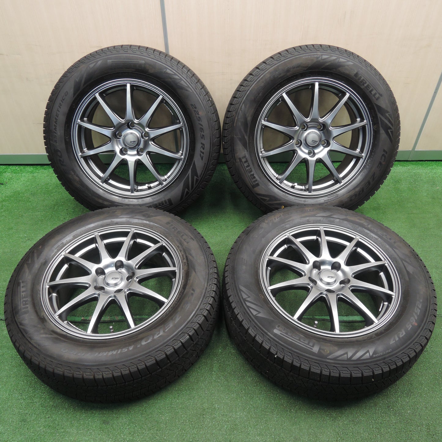 *送料無料*バリ溝！22年！キレイ！9.5分★スタッドレス 225/65R17 ピレリ アイスゼロ アシンメトリコ SPORT ABELIA 17インチ PCD114.3/5H★3111708NJス