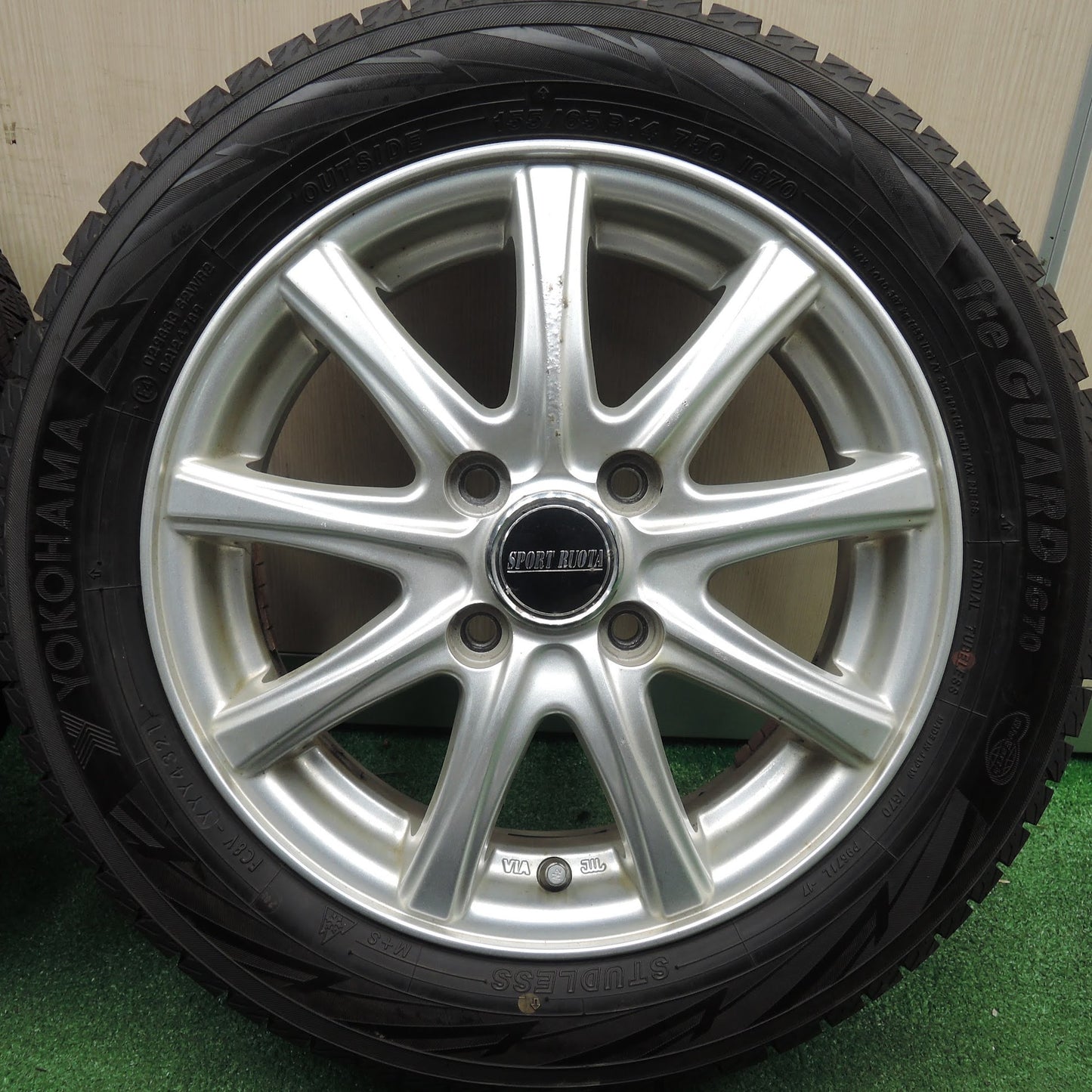 [送料無料]バリ溝！21年！ほぼ10分★スタッドレス 155/65R14 ヨコハマ アイスガード iG70 SPORT RUOTA 14インチ PCD100/4H★3111807HAス