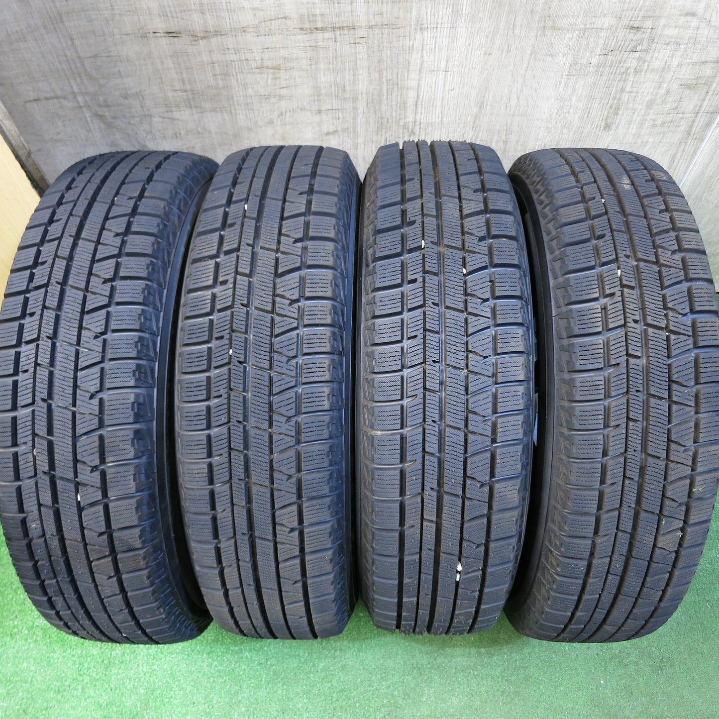 [送料無料]超バリ溝！キレイ！ほぼ10分★スタッドレス 165/70R14 ヨコハマ アイスガード iG50 プラス EuroSpeed MANARAY SPORT 14インチ PCD100/4H★3041704Hス