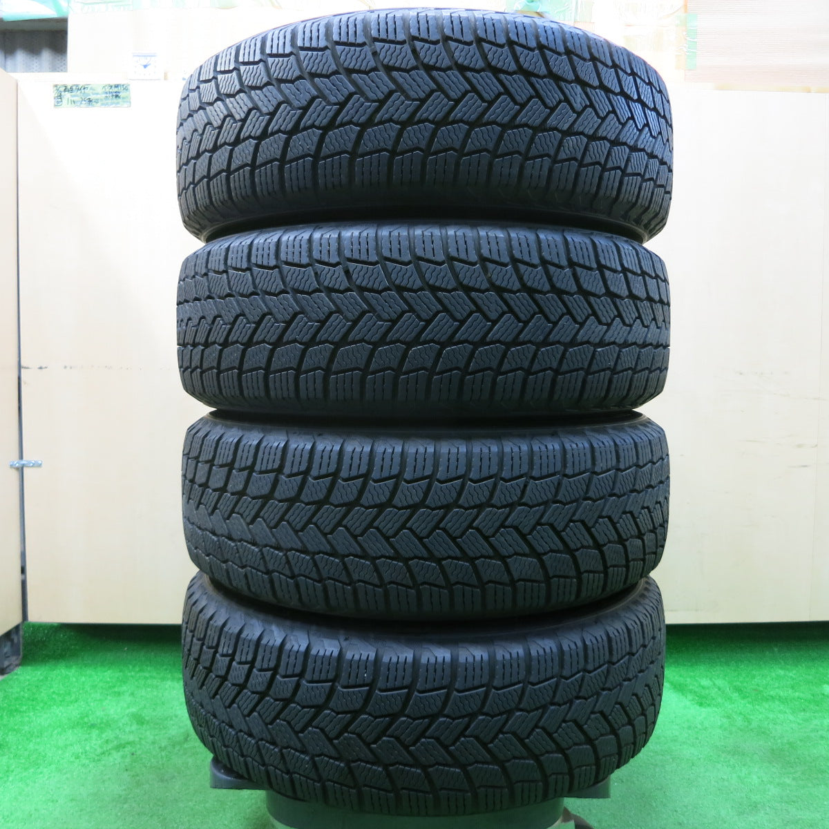 *送料無料*バリ溝！20年！キレイ！ほぼ10分★スタッドレス 195/65R15 ミシュラン X-ICE SNOW JOKER ジョーカー 15インチ PCD114.3/5H★3112504イス