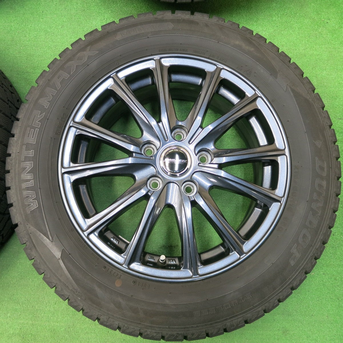 *送料無料* バリ溝！21年！キレイ！ほぼ10分★スタッドレス 215/60R16 ダンロップ ウインターマックス WM02 WAREN ヴァーレン 16インチ PCD114.3/5H★4030801イス