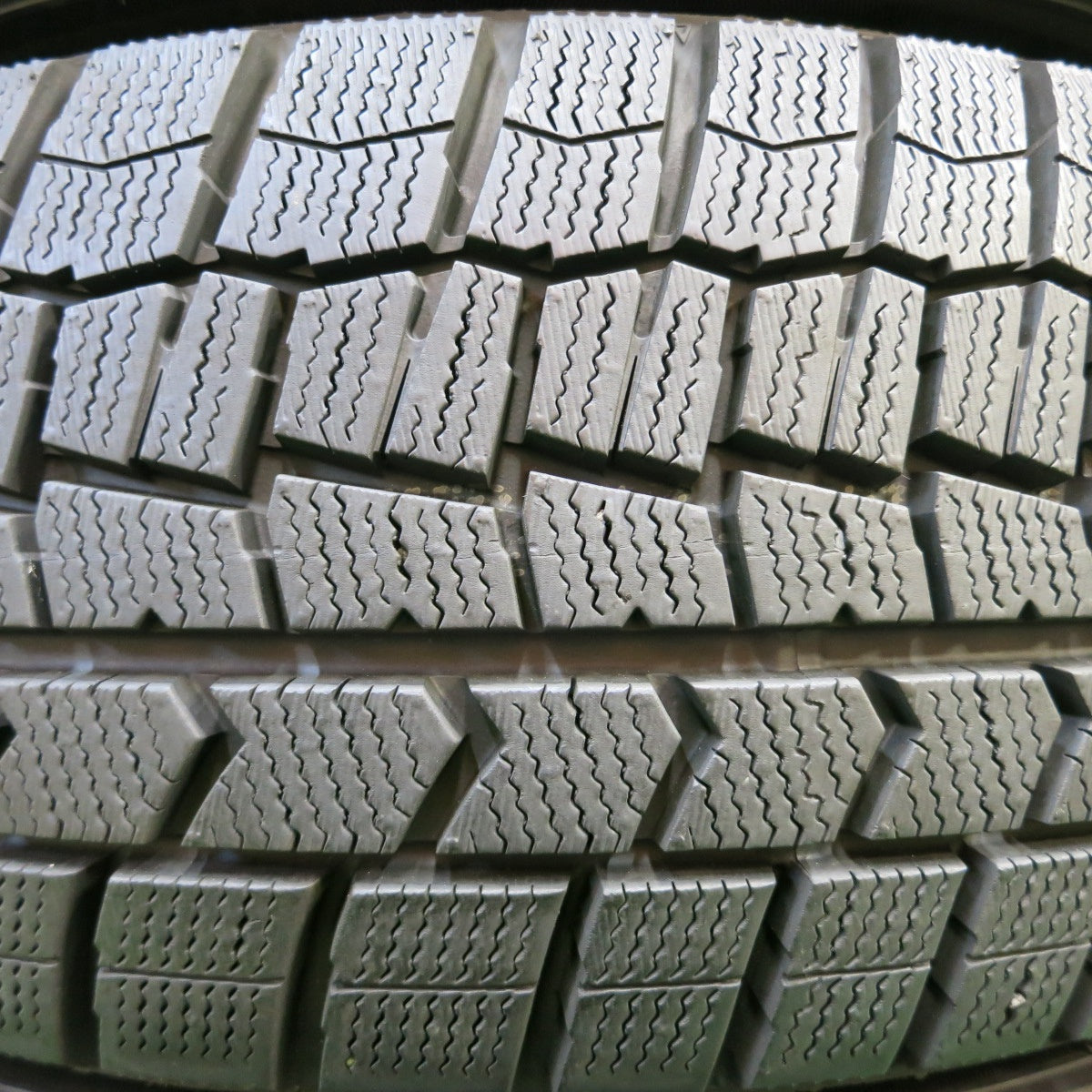 *送料無料* バリ溝！22年！9.5分以上★86 BRZ等 215/45R17 スタッドレス ダンロップ ウインターマックス WM02 G-SPEED PCD100/5H★4022610イス