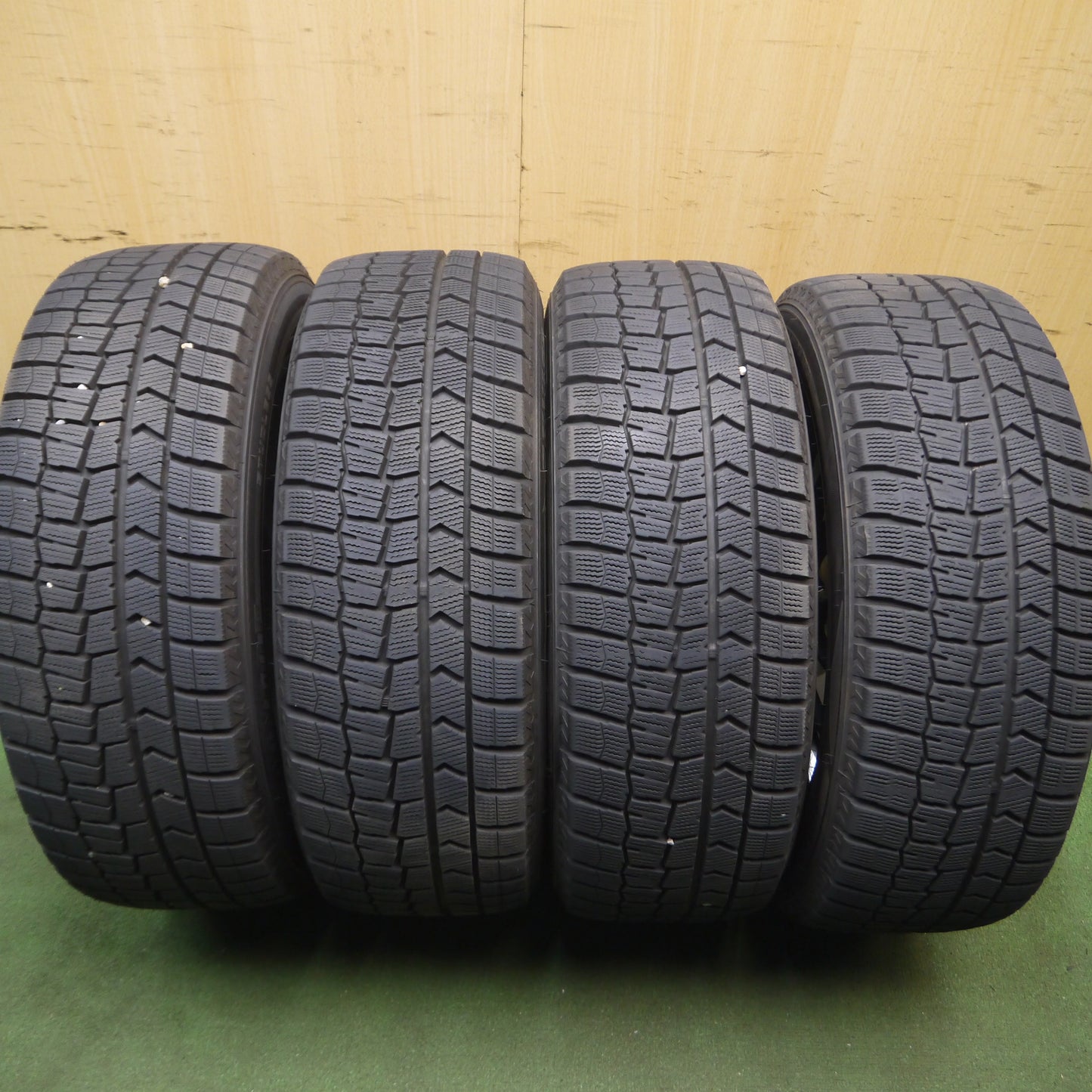 *送料無料*バリ溝！21年！キレイ！ほぼ10分★スタッドレス 205/55R16 ダンロップ ウインターマックス WM02 ravrion RM01 PCD114.3/5H★3110101Hス