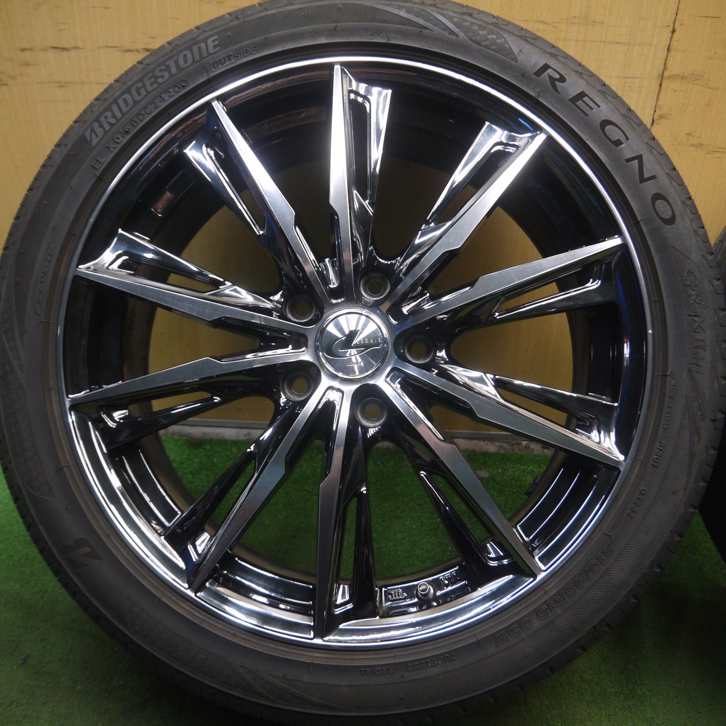 *送料無料* バリ溝！20年！綺麗！9分★LEONIS GX 215/45R18 ブリヂストン レグノ GR-X2 レオニス 18インチ PCD114.3/5H★4030407Hノ