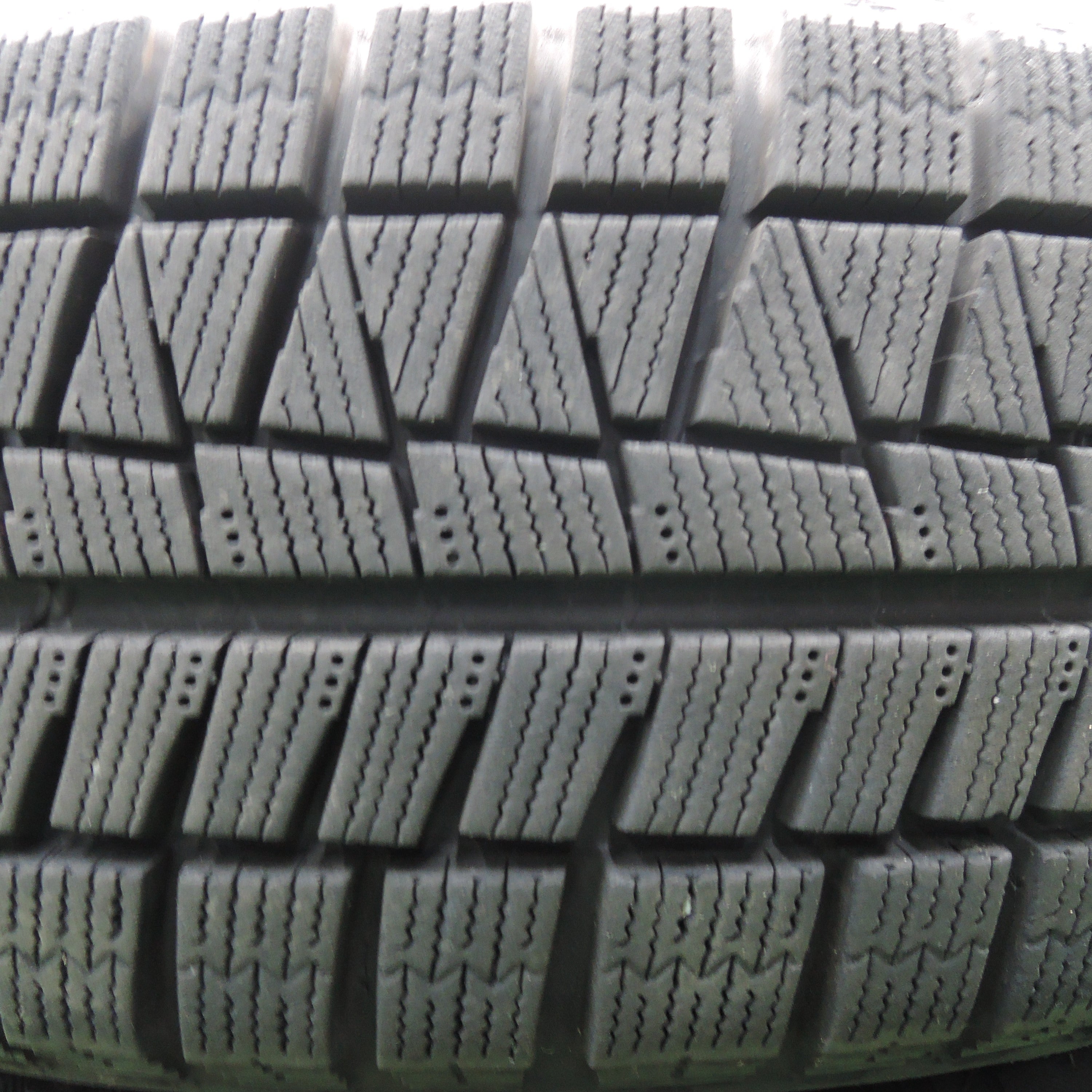 *送料無料*バリ溝！19年！9分★スタッドレス 175/65R15 ブリヂストン アイスパートナー2 SIBILLA NEXT GS-5 シビラ  15インチ PCD100/4H★3120205HAス