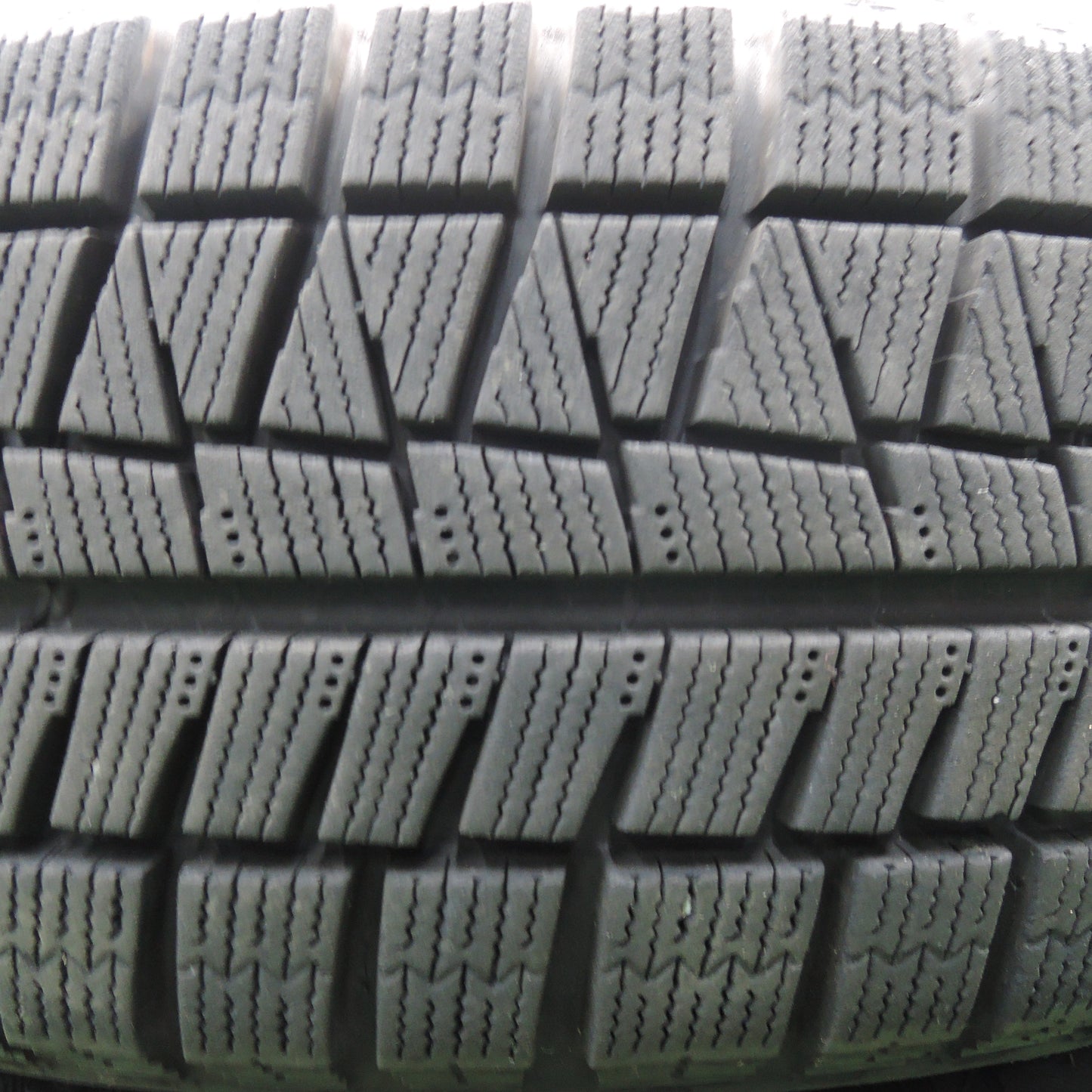 *送料無料*バリ溝！19年！9分★スタッドレス 175/65R15 ブリヂストン アイスパートナー2 SIBILLA NEXT GS-5 シビラ 15インチ PCD100/4H★3120205HAス