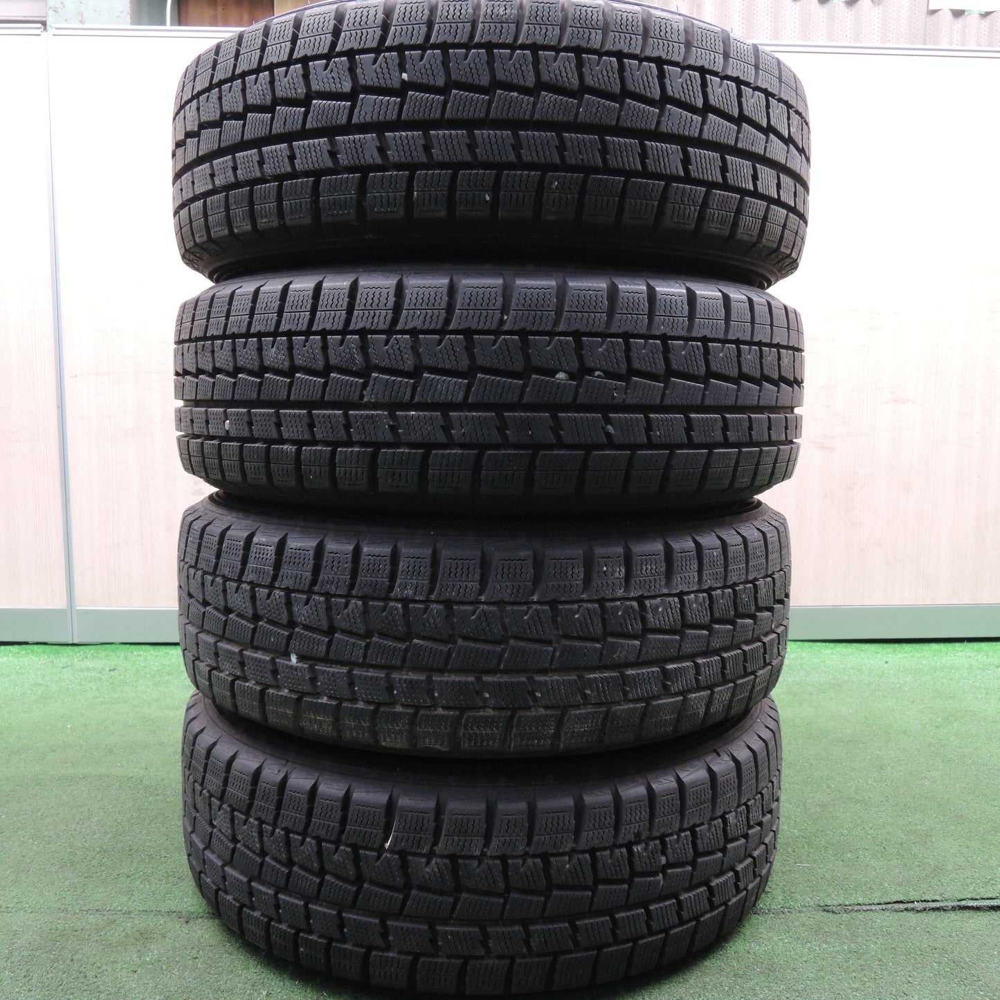*送料無料*バリ溝！9.5分★スタッドレス MINI 等 175/65R15 ダンロップ ウインターマックス WM01 社外 アルミ ミニ 15インチ PCD100/4H★3112311HAス