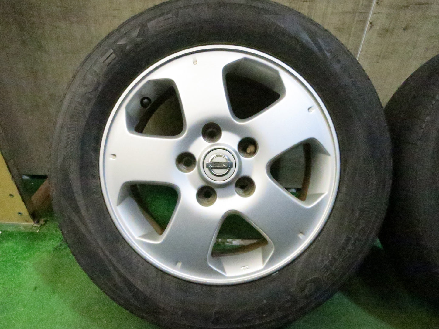 [送料無料]4本価格★日産 セレナ 純正 195/65R15 ネクセン CP672 15インチ PCD114.3/5H★3030802Hノ