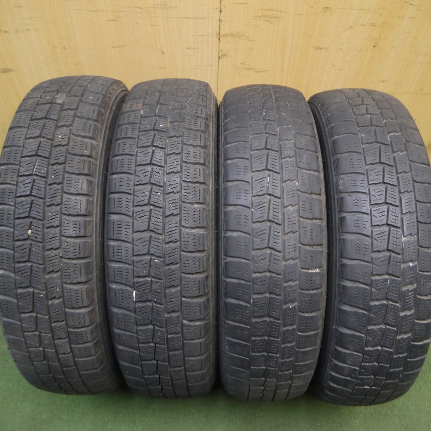 *送料無料* 4本価格★ダイハツ 純正 MINILITE タント ミラ等 155/65R14 スタッドレス ダンロップ ウインターマックス WM01 ミニライト PCD100/4H★4020201Hノ